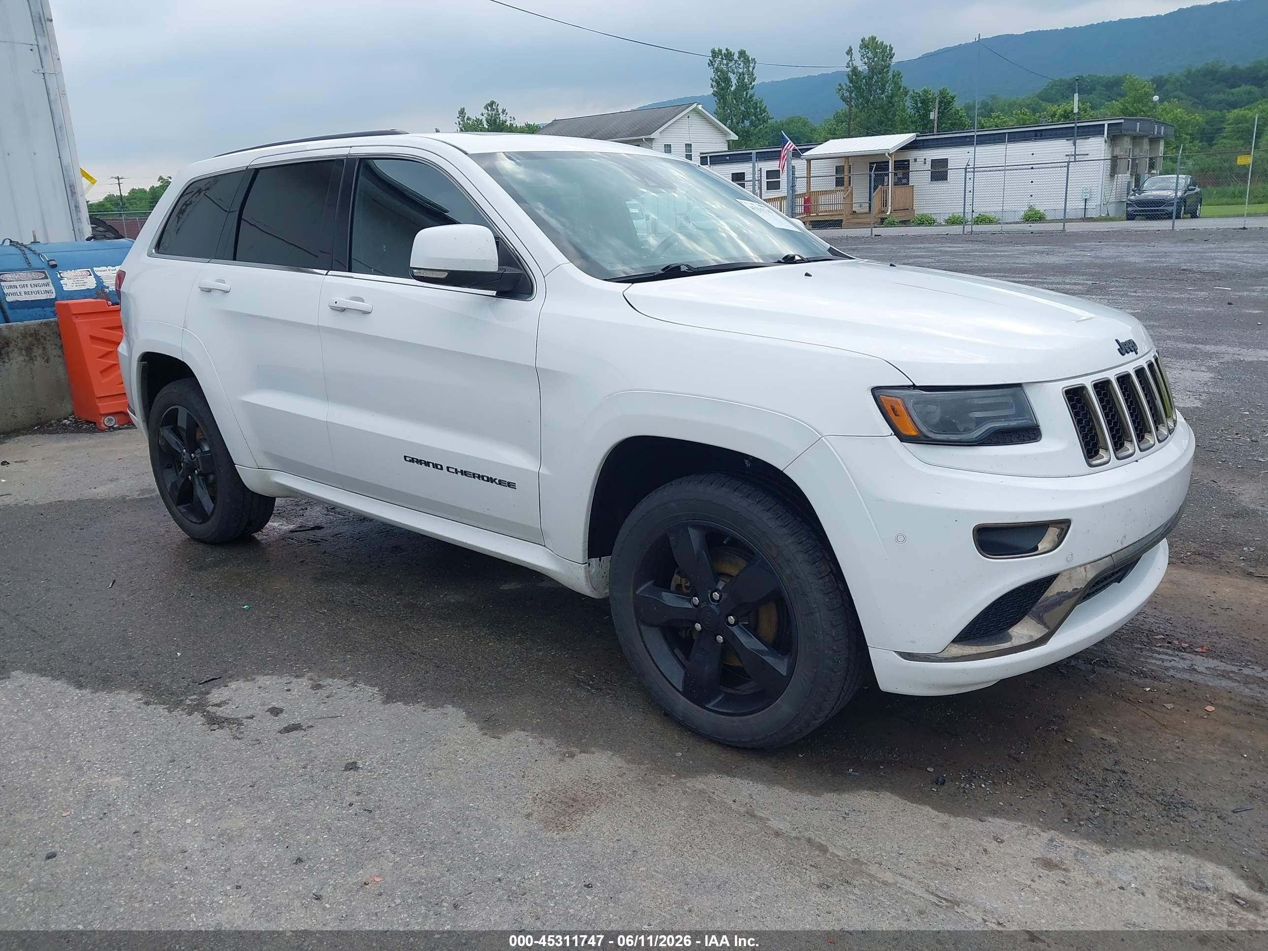 2015 Jeep Grand Cherokee High Altitude White vin: 1C4RJFCG9FC215545