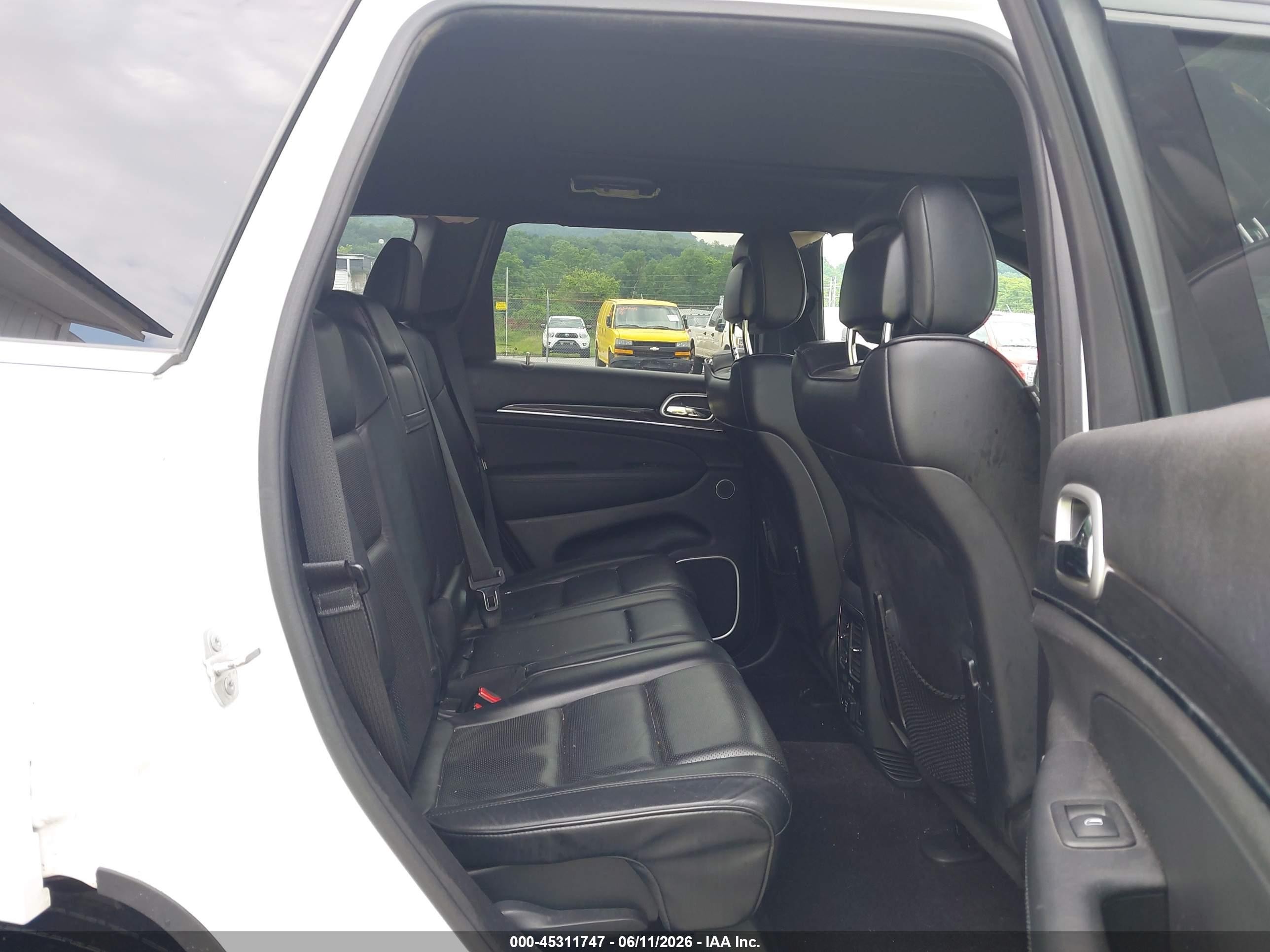 2015 Jeep Grand Cherokee High Altitude White vin: 1C4RJFCG9FC215545