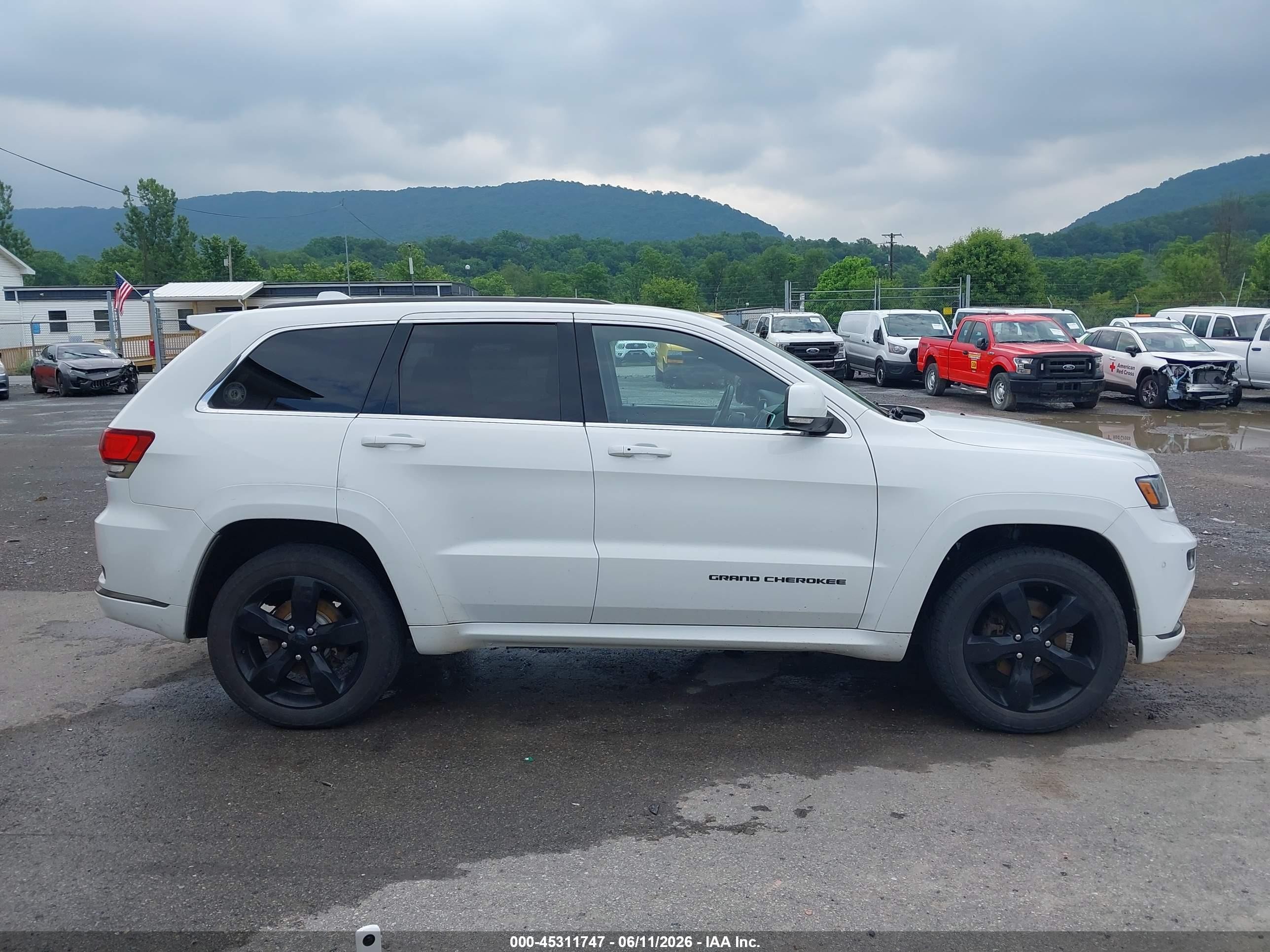 2015 Jeep Grand Cherokee High Altitude White vin: 1C4RJFCG9FC215545