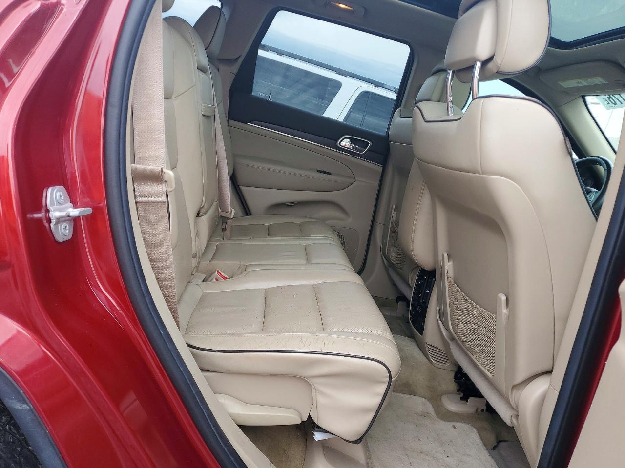 2015 Jeep Grand Cherokee Overland Red vin: 1C4RJFCG9FC633636