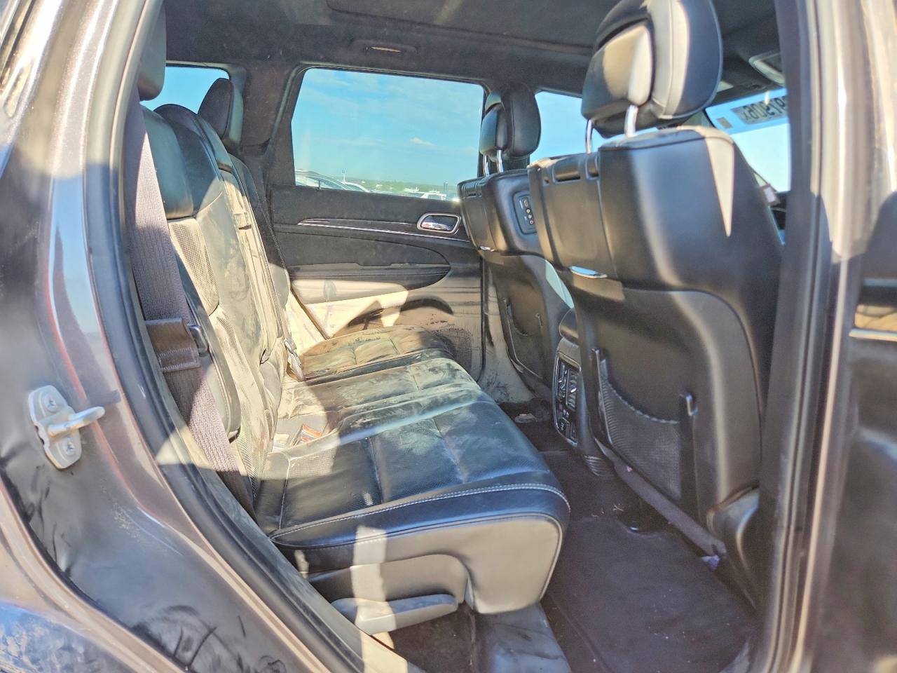 2015 Jeep Grand Cherokee Overland Gray vin: 1C4RJFCG9FC665258