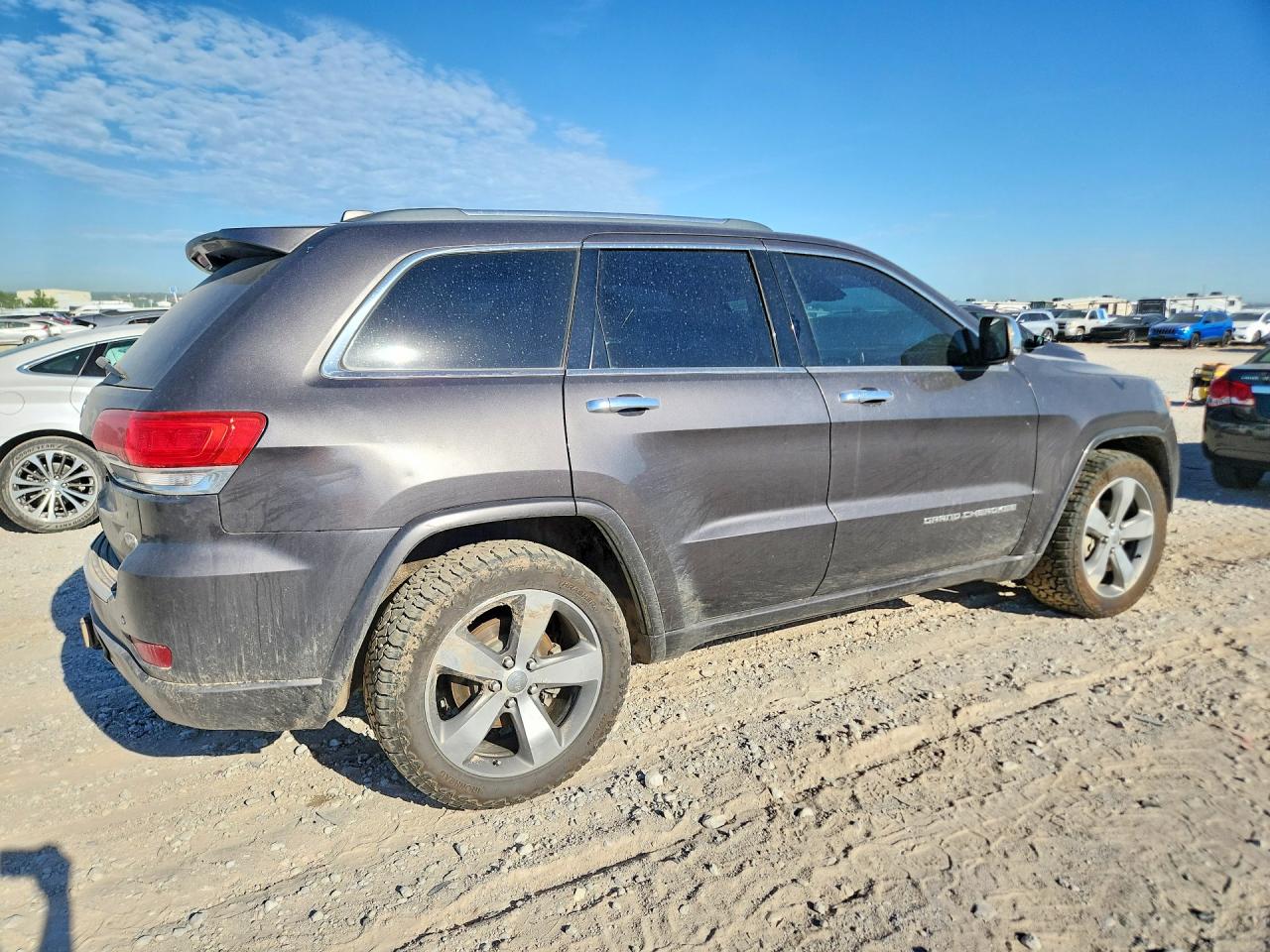 2015 Jeep Grand Cherokee Overland Gray vin: 1C4RJFCG9FC665258