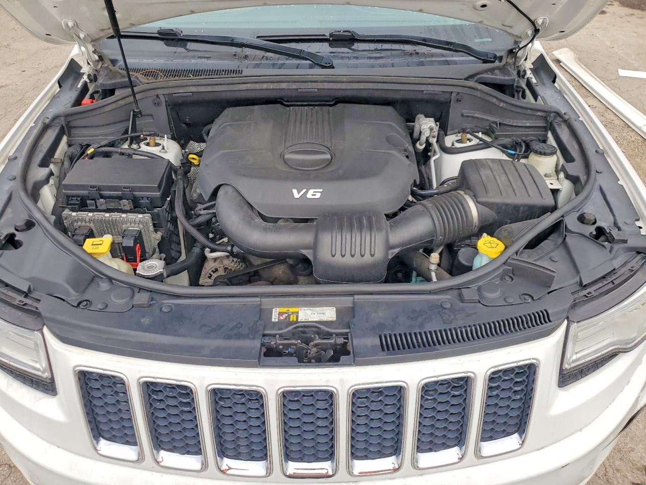 2015 Jeep Grand Cherokee Overland Белый vin: 1C4RJFCG9FC741772