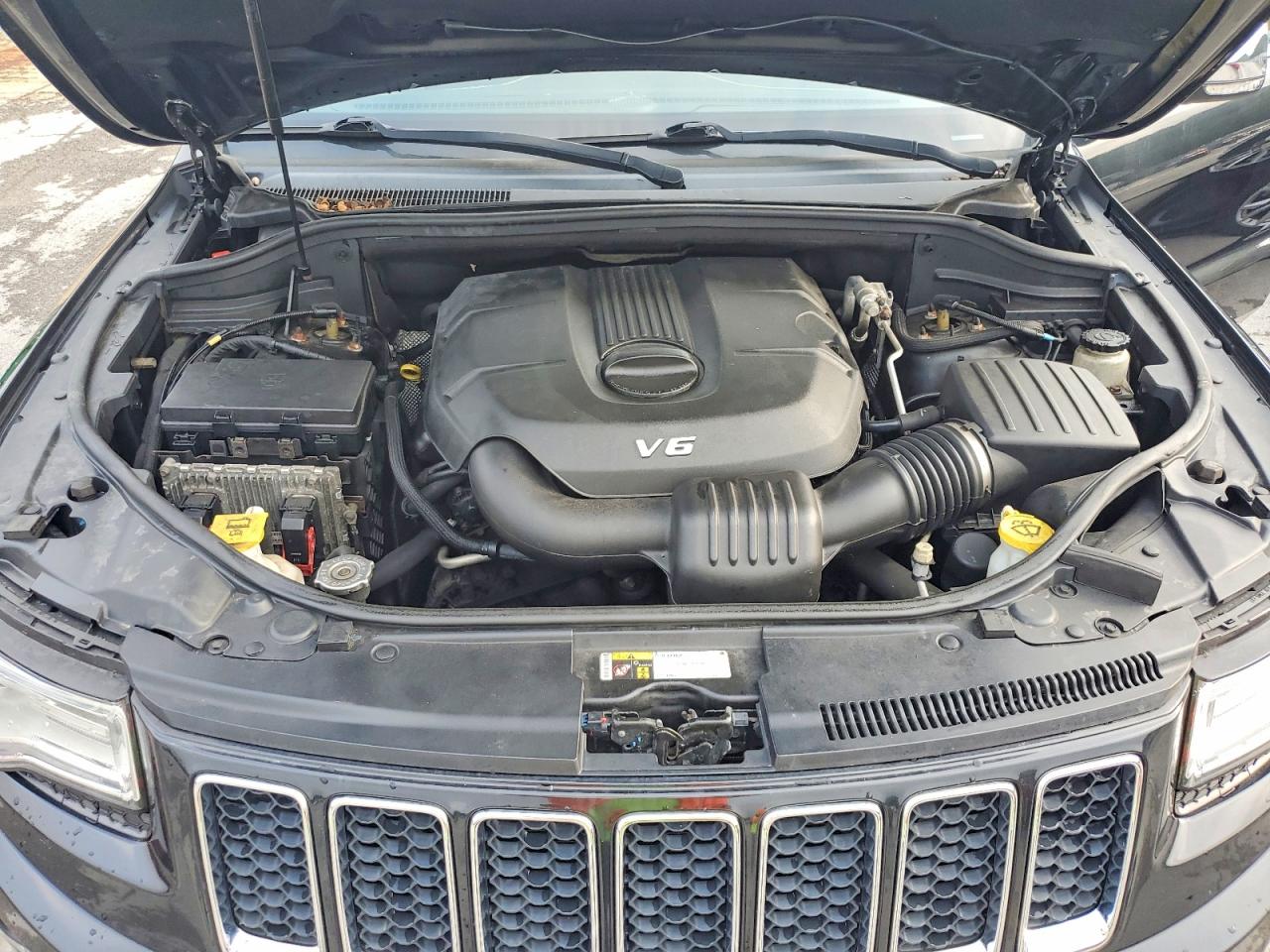 2015 Jeep Grand Cherokee Overland Black vin: 1C4RJFCG9FC813182
