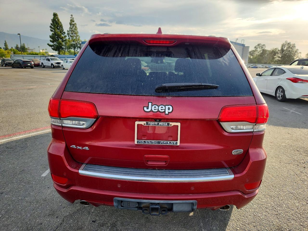 2015 Jeep Grand Cherokee Overland Red vin: 1C4RJFCG9FC955175