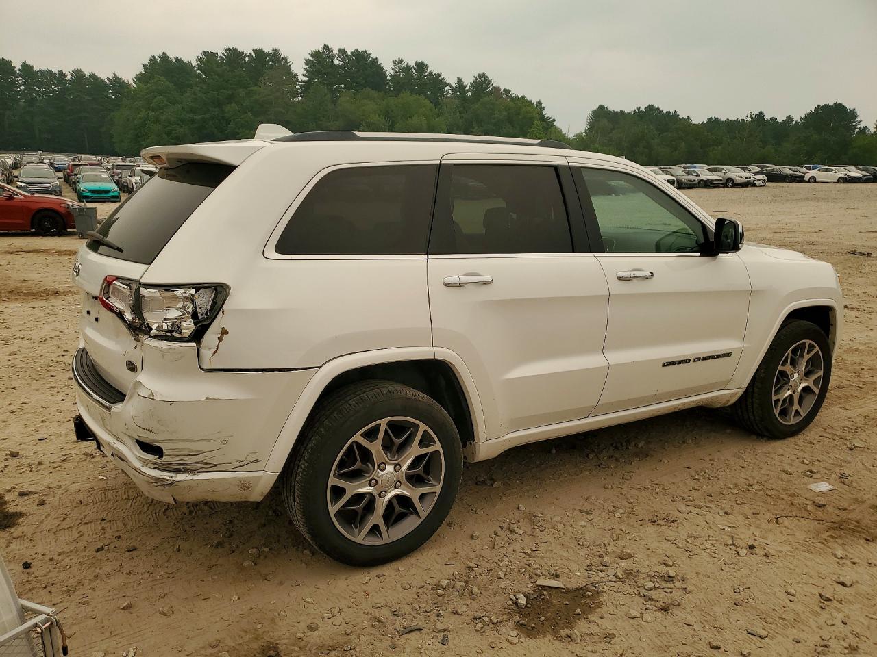 2021 Jeep Grand Cherokee Overland White vin: 1C4RJFCG9MC551757