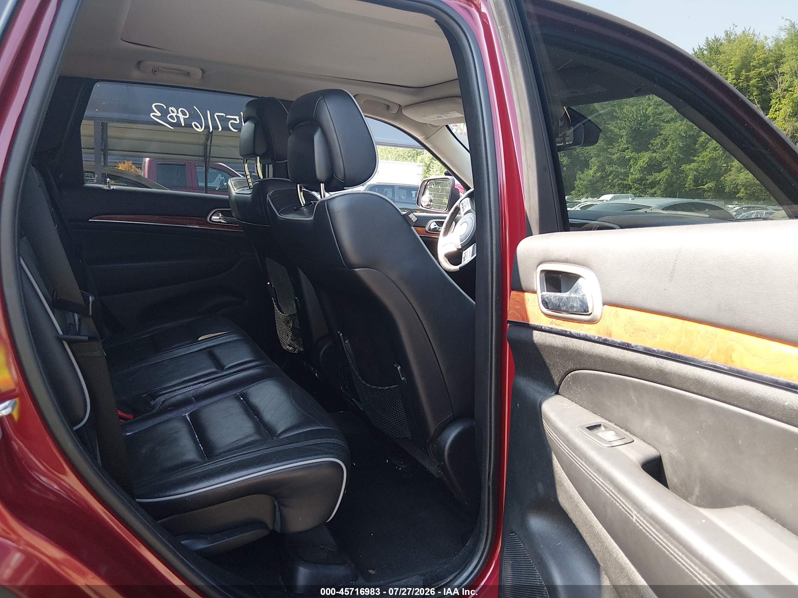 2012 Jeep Grand Cherokee Overland Burgundy vin: 1C4RJFCGXCC176539