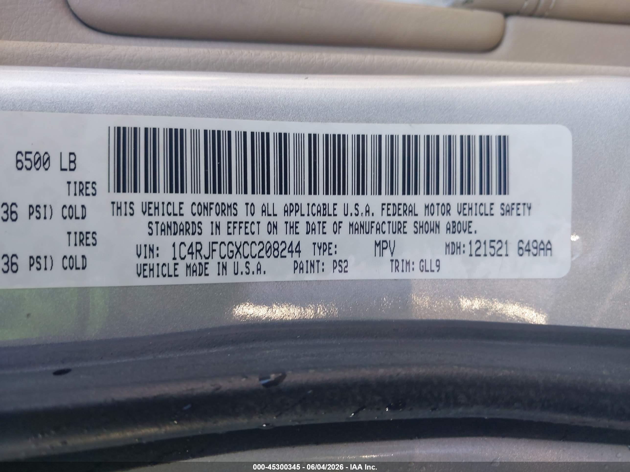 2012 Jeep Grand Cherokee Overland Silver vin: 1C4RJFCGXCC208244