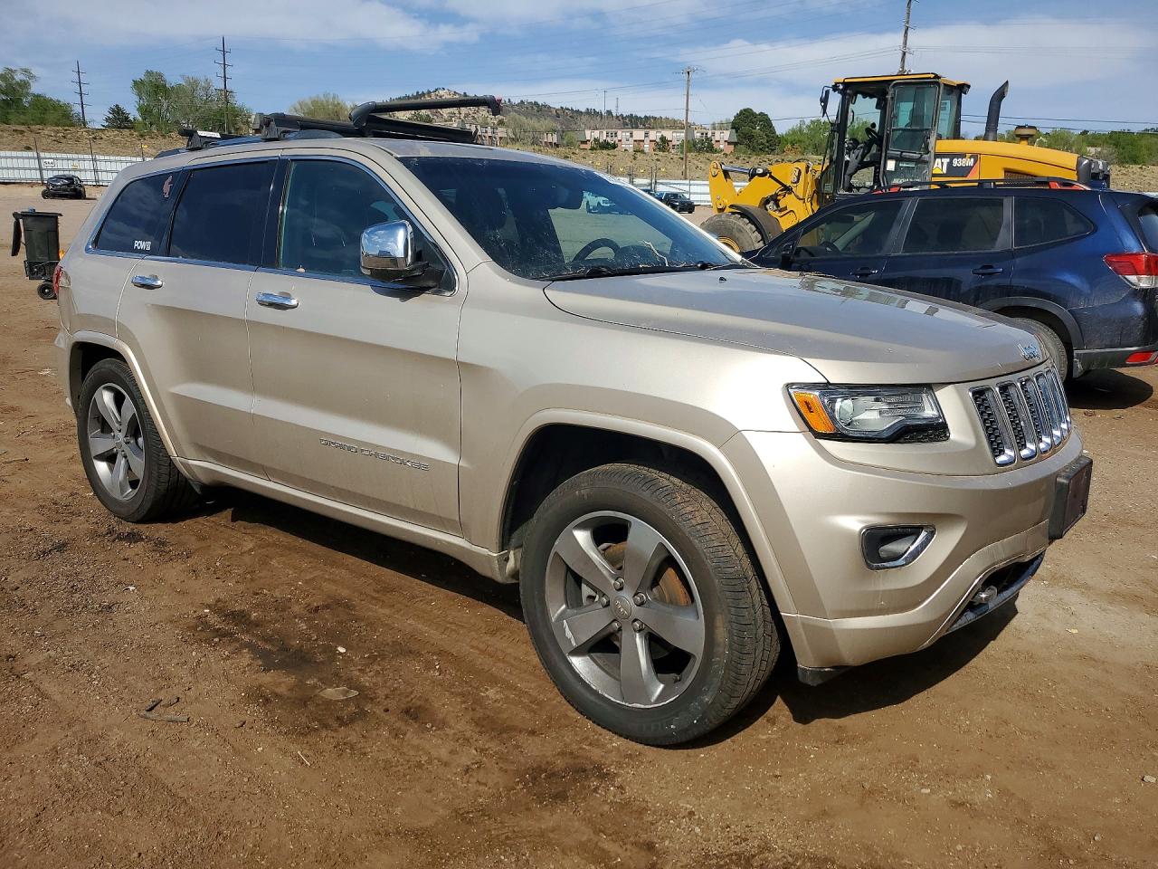 2014 Jeep Grand Cherokee Overland Beige vin: 1C4RJFCGXEC149697
