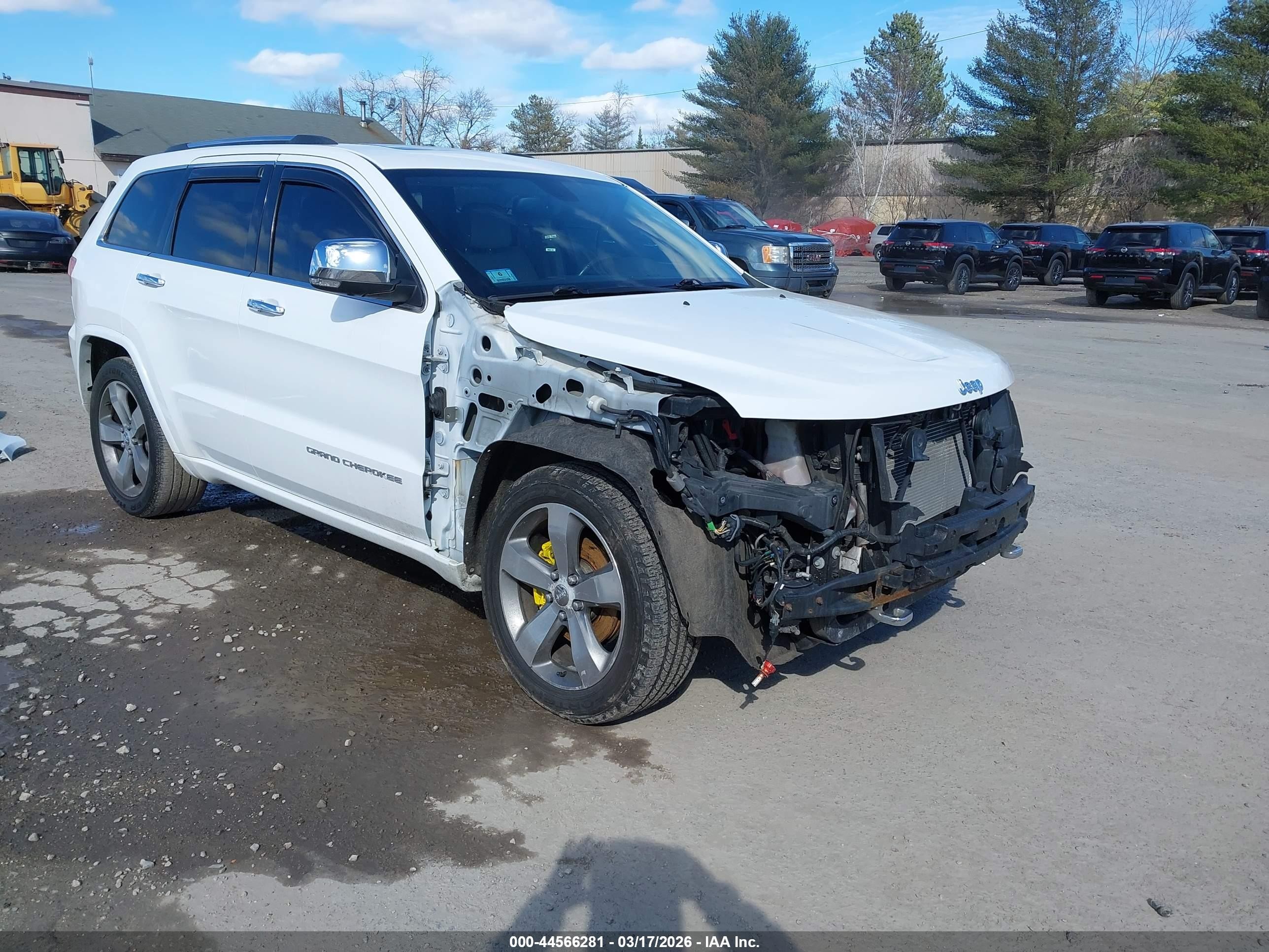 2014 Jeep Grand Cherokee Overland White vin: 1C4RJFCGXEC355649