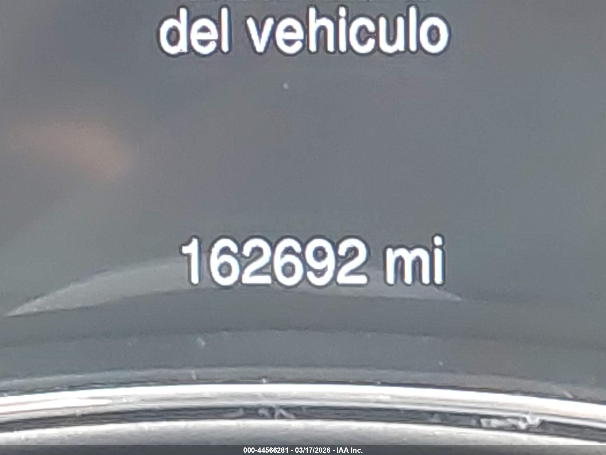 2014 Jeep Grand Cherokee Overland White vin: 1C4RJFCGXEC355649