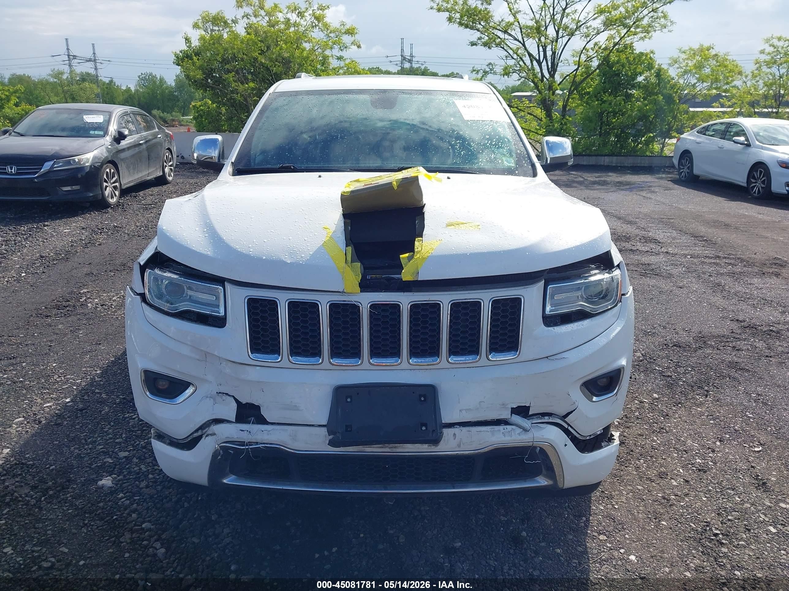 2014 Jeep Grand Cherokee Overland White vin: 1C4RJFCGXEC409516