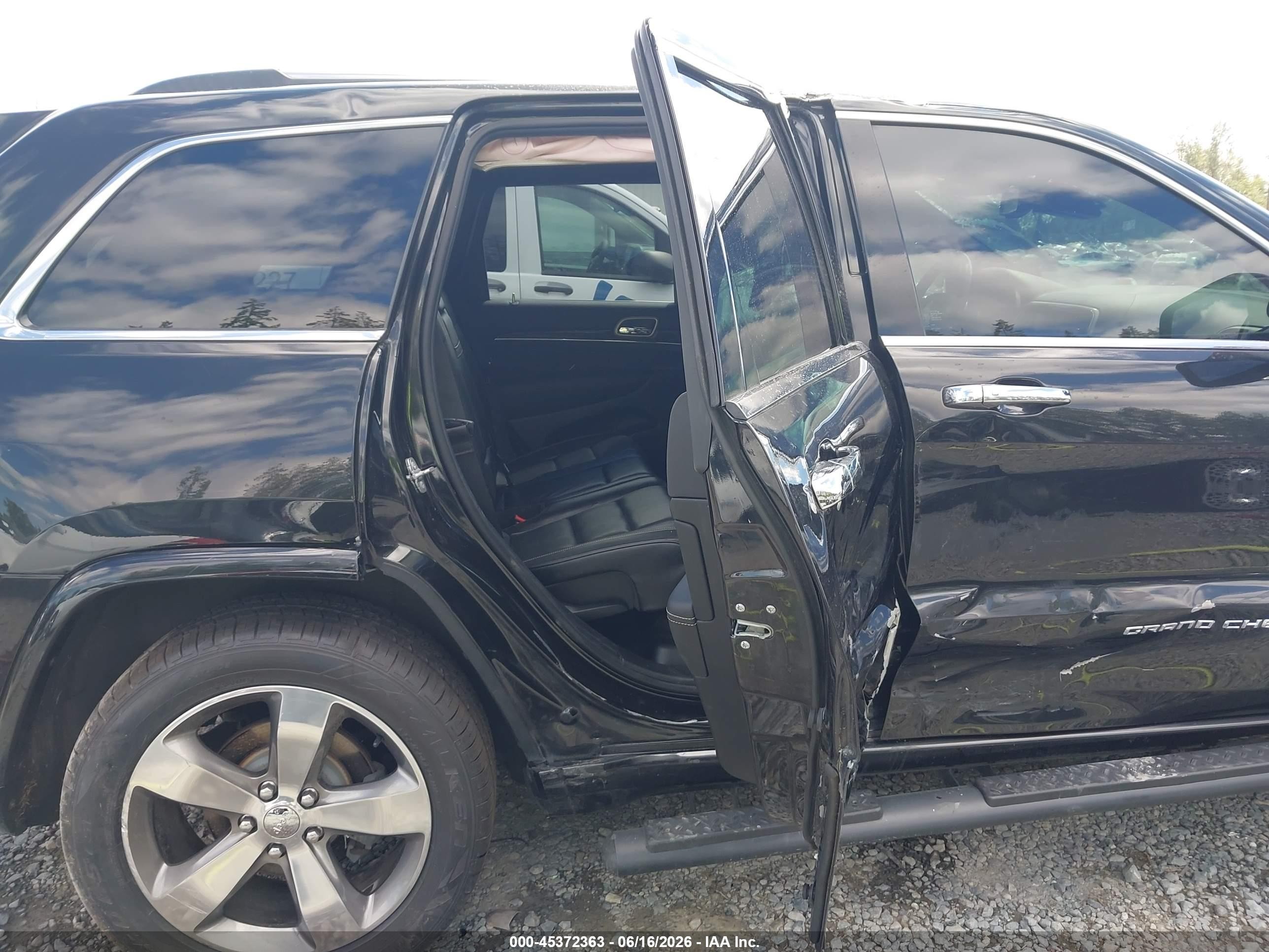 2014 Jeep Grand Cherokee Overland Black vin: 1C4RJFCGXEC446940
