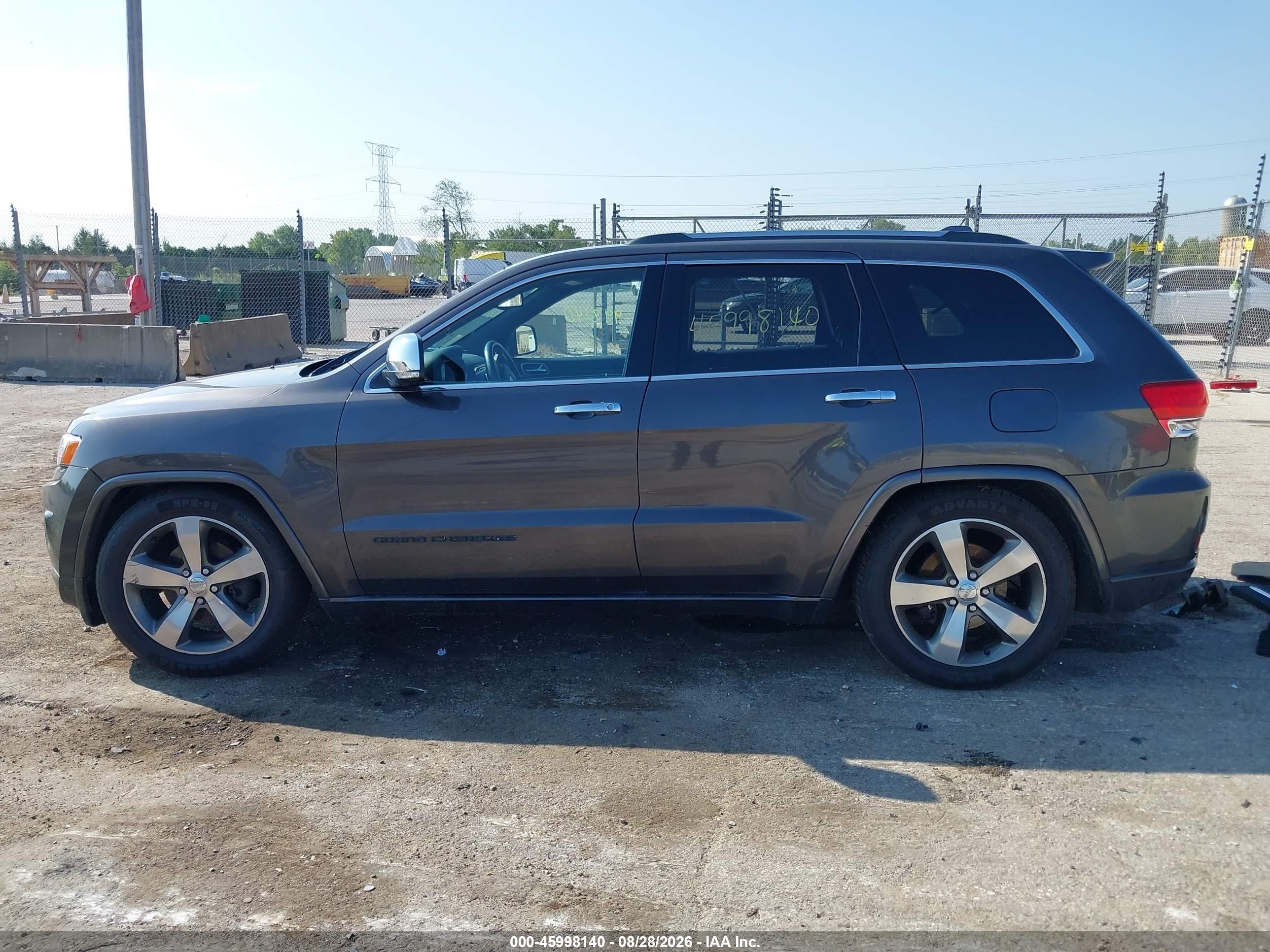 2014 Jeep Grand Cherokee Overland Gray vin: 1C4RJFCGXEC523015