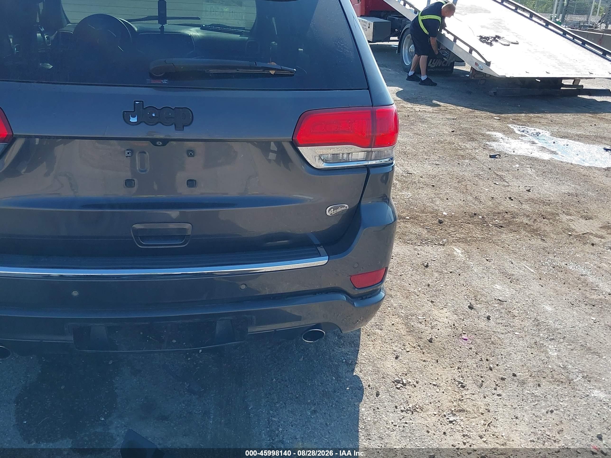 2014 Jeep Grand Cherokee Overland Gray vin: 1C4RJFCGXEC523015
