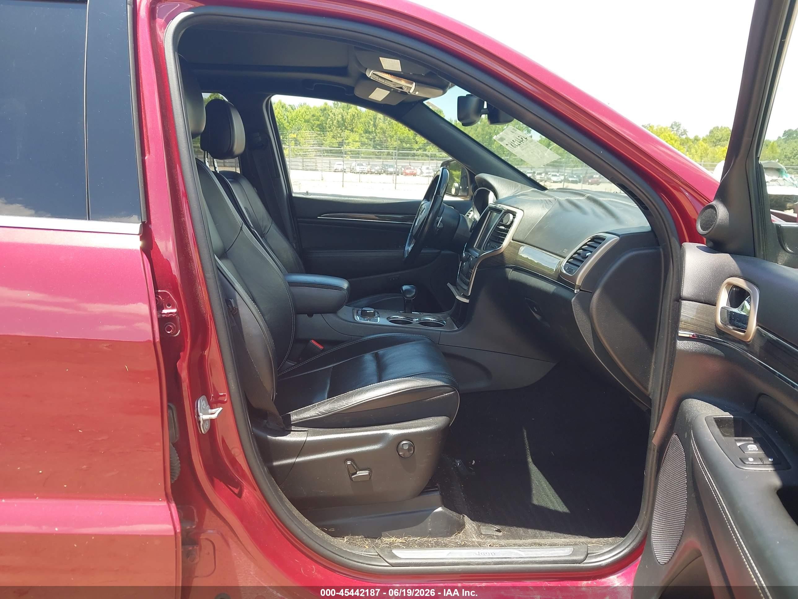 2014 Jeep Grand Cherokee Overland Red vin: 1C4RJFCGXEC528697