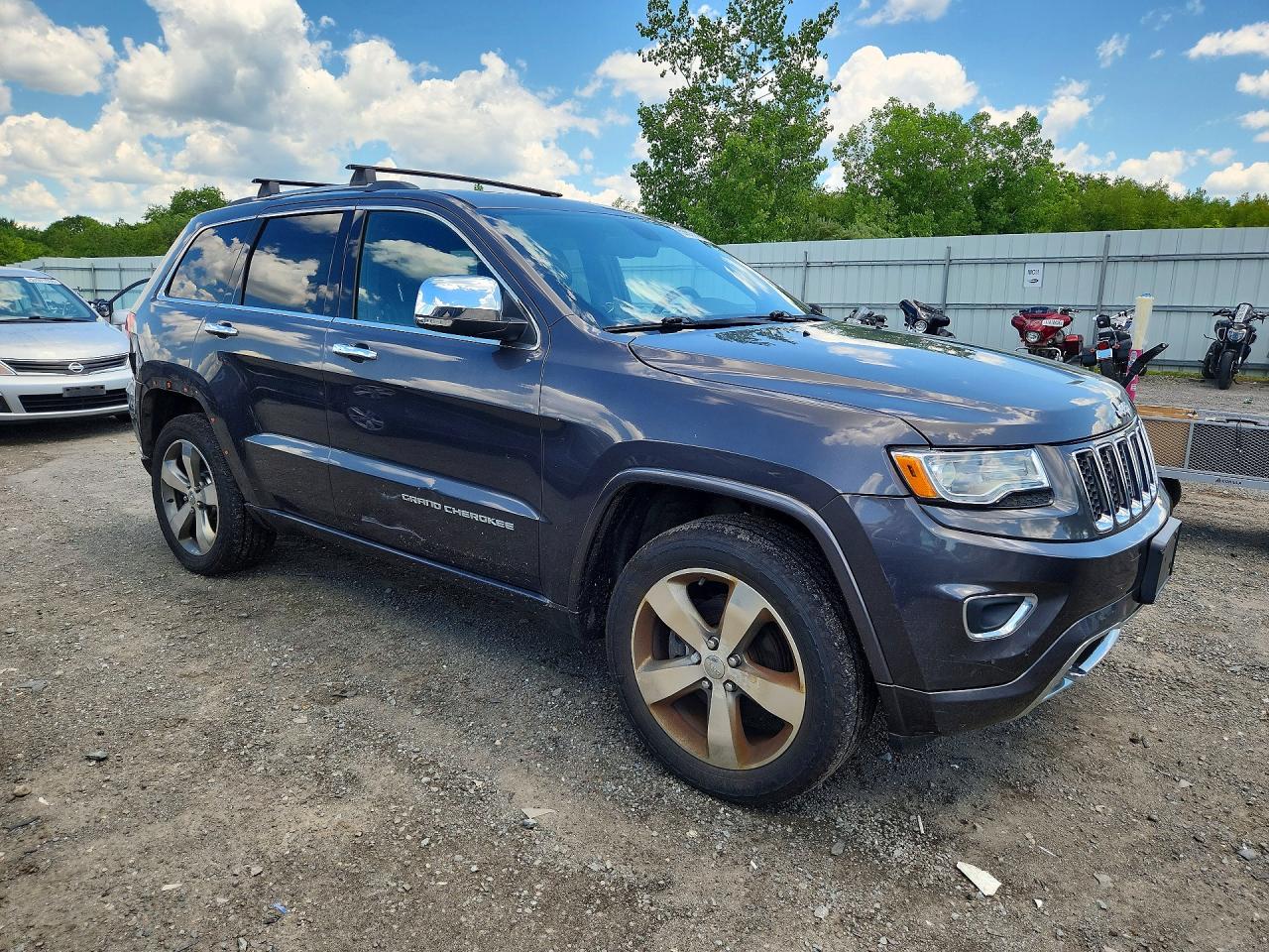 2015 Jeep Grand Cherokee Overland Gray vin: 1C4RJFCGXFC237201