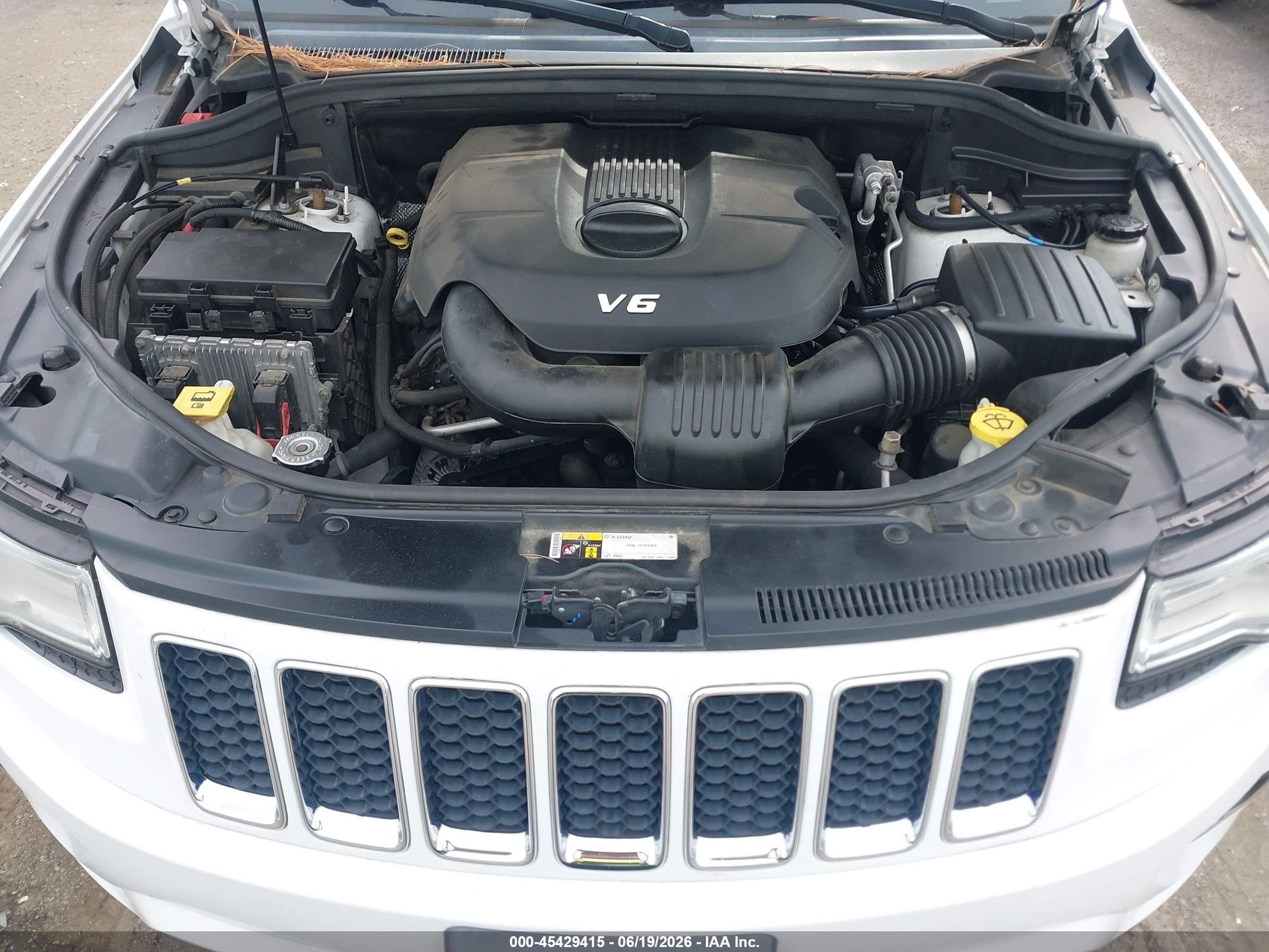 2015 Jeep Grand Cherokee Overland Белый vin: 1C4RJFCGXFC768978