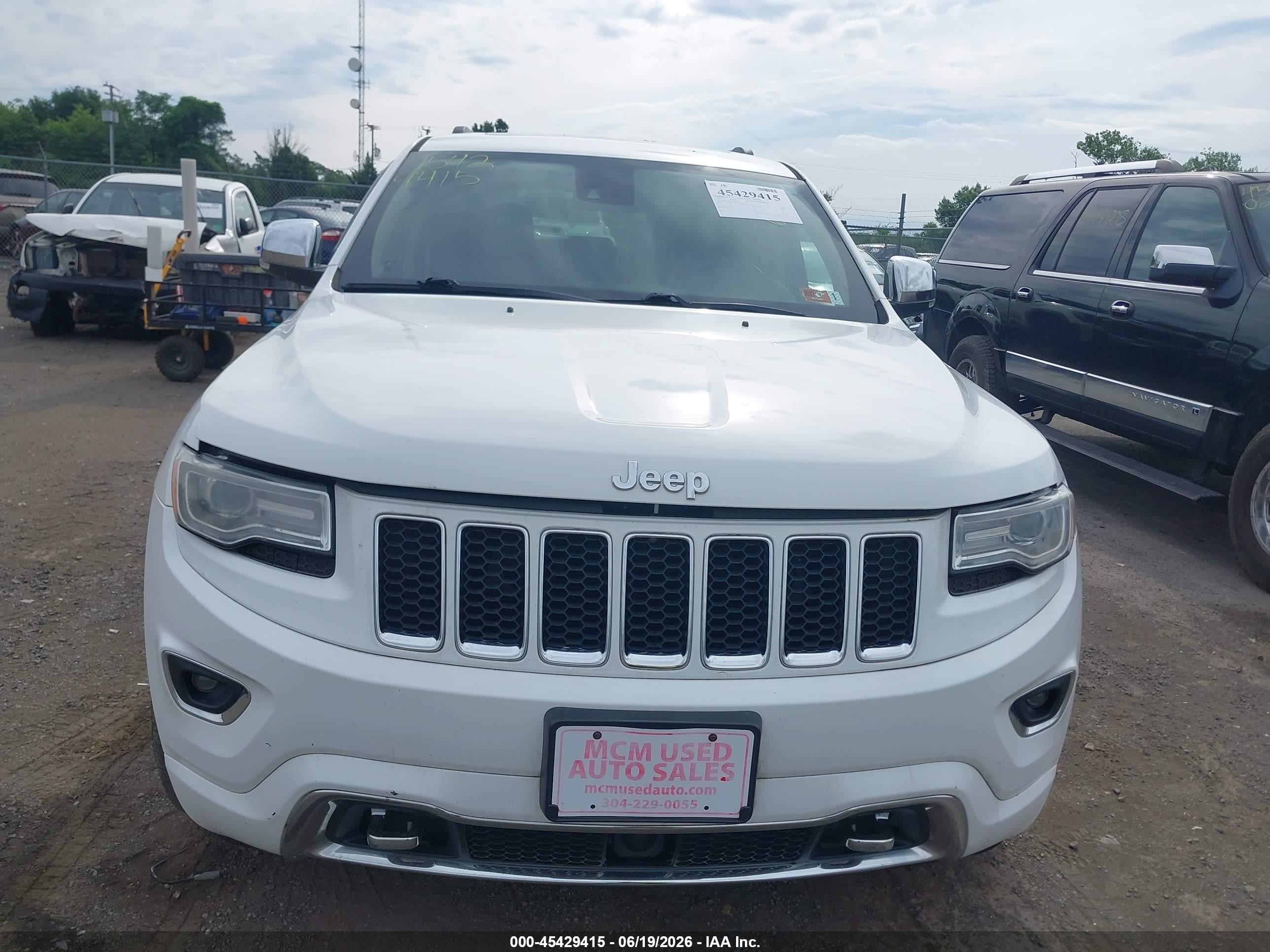 2015 Jeep Grand Cherokee Overland Белый vin: 1C4RJFCGXFC768978