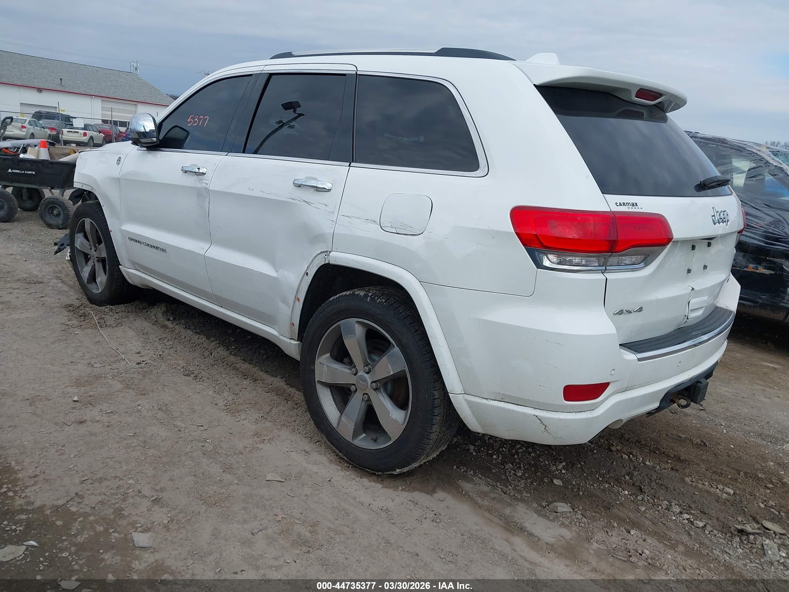 2015 Jeep Grand Cherokee Overland White vin: 1C4RJFCGXFC806581
