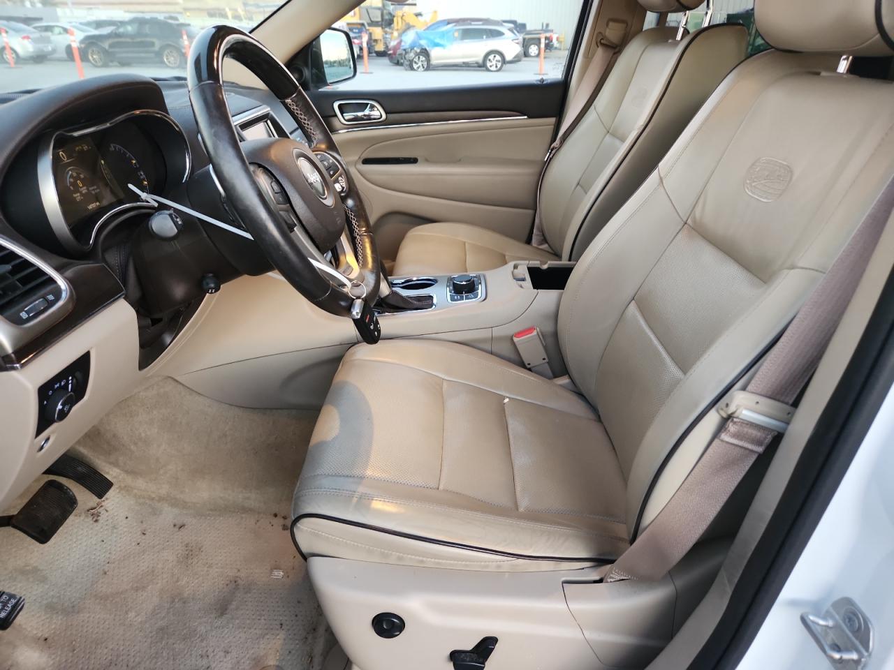 2016 Jeep Grand Cherokee Overland White vin: 1C4RJFCGXGC417585