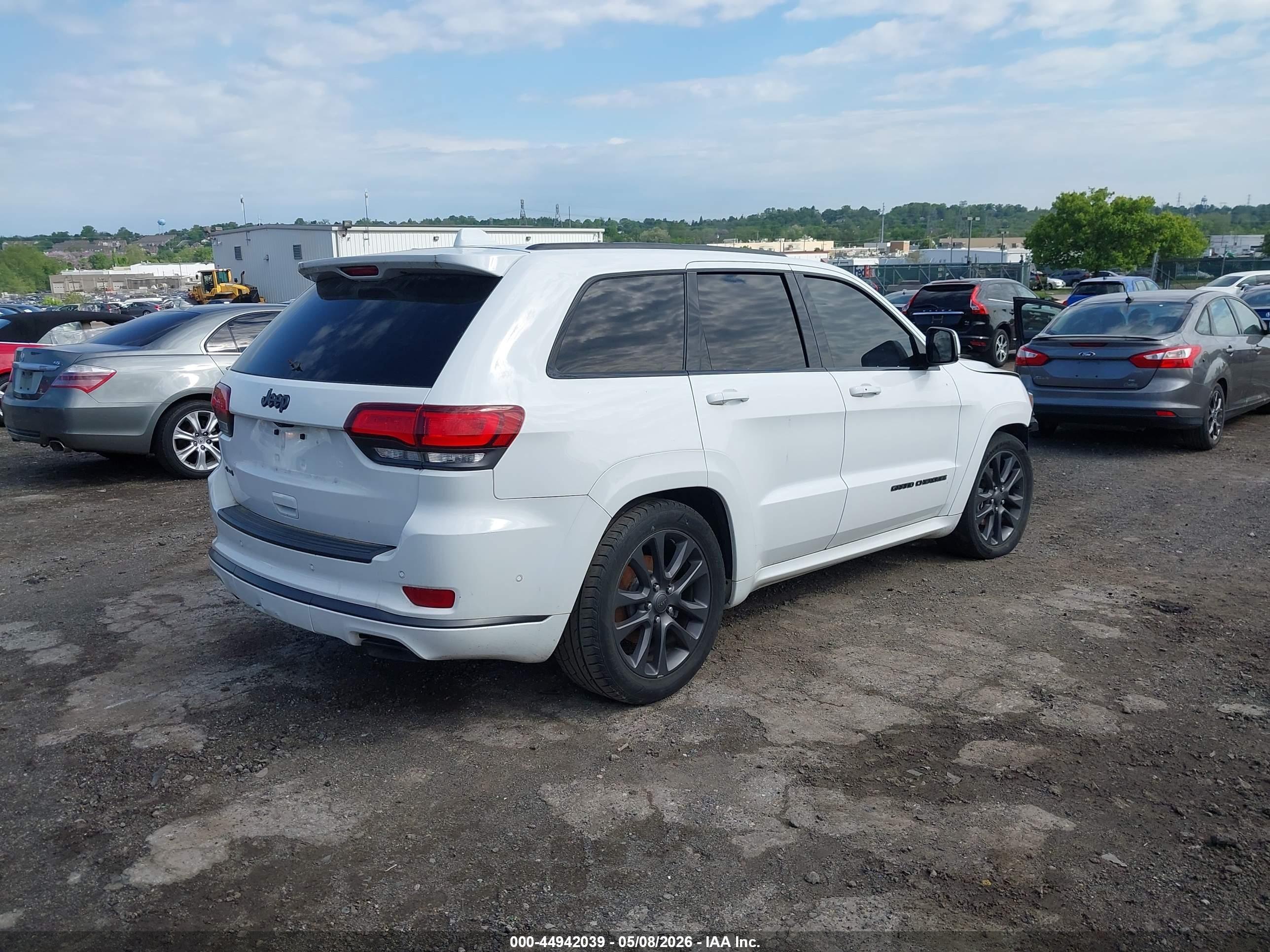 2018 Jeep Grand Cherokee High Altitude 4x4 White vin: 1C4RJFCGXJC303772