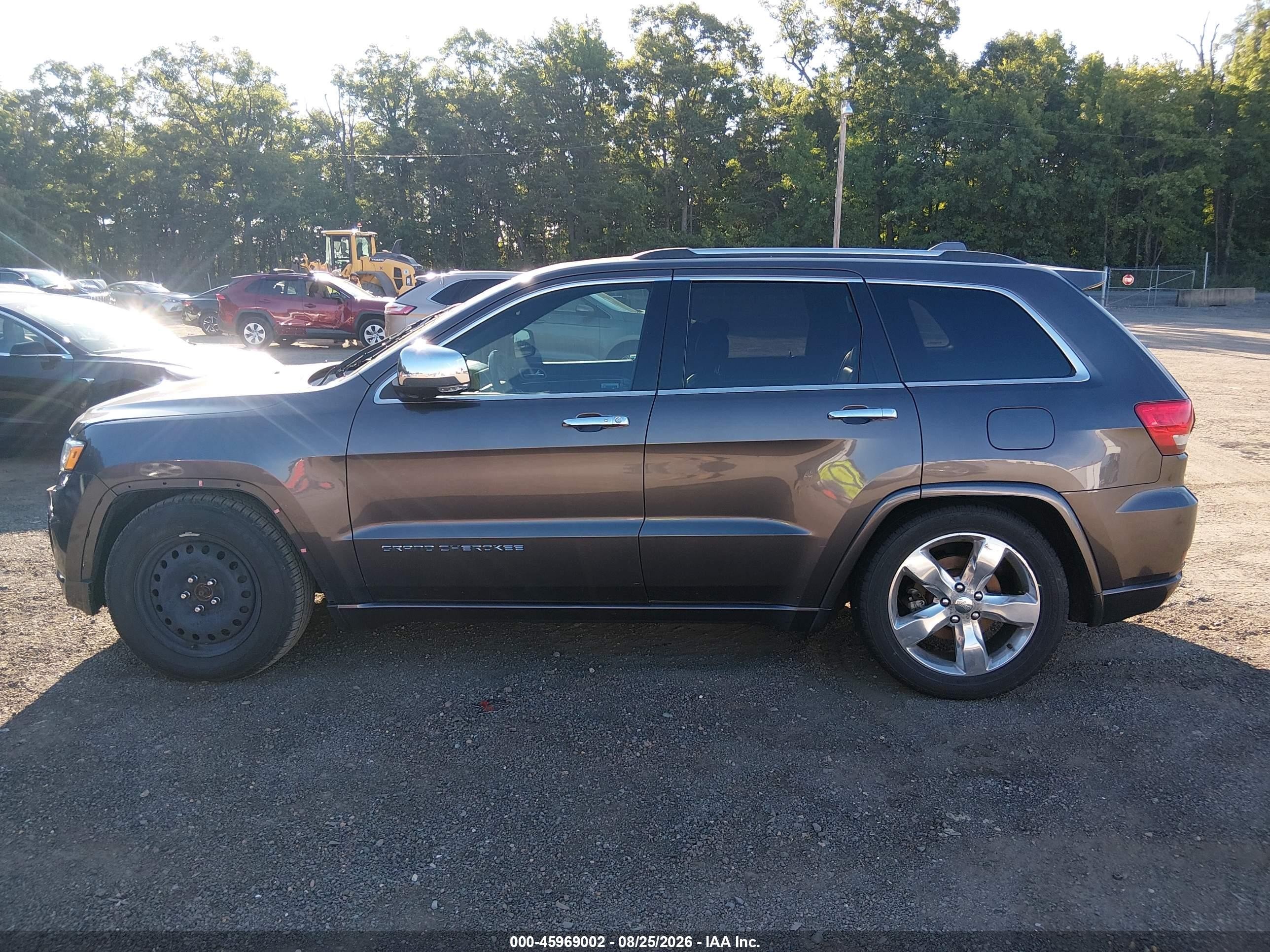 2014 Jeep Grand Cherokee Overland Gray vin: 1C4RJFCM0EC537382