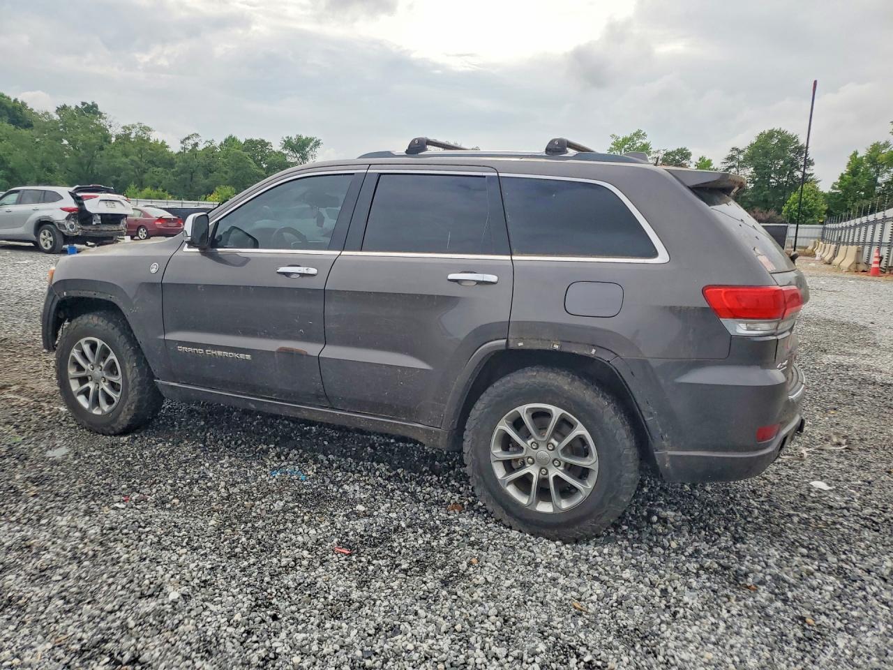 2015 Jeep Grand Cherokee Overland Gray vin: 1C4RJFCM2FC105605