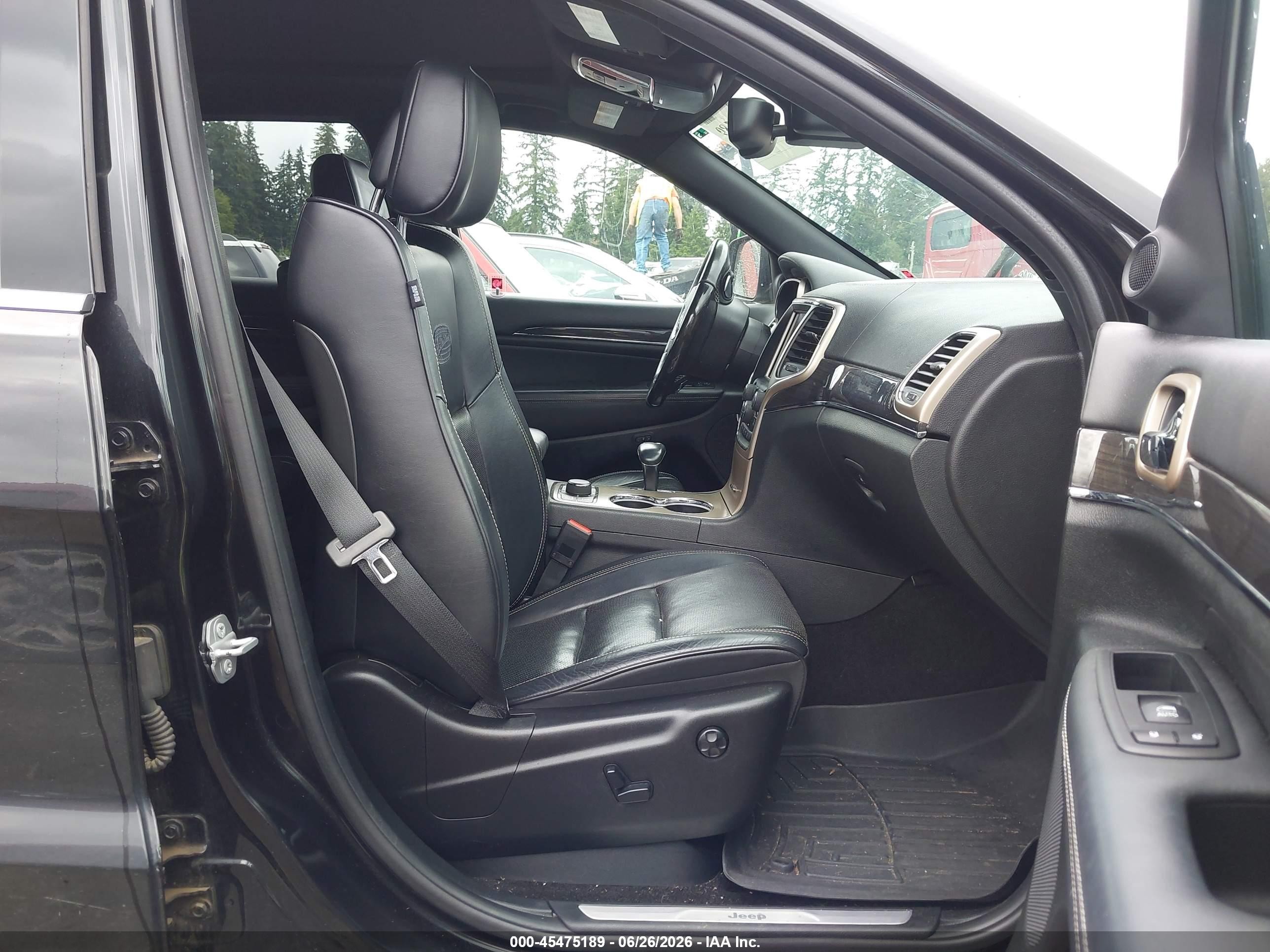 2015 Jeep Grand Cherokee Overland Black vin: 1C4RJFCM3FC711608