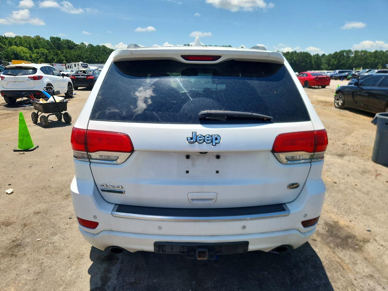 2014 Jeep Grand Cherokee Overland White vin: 1C4RJFCM5EC298623