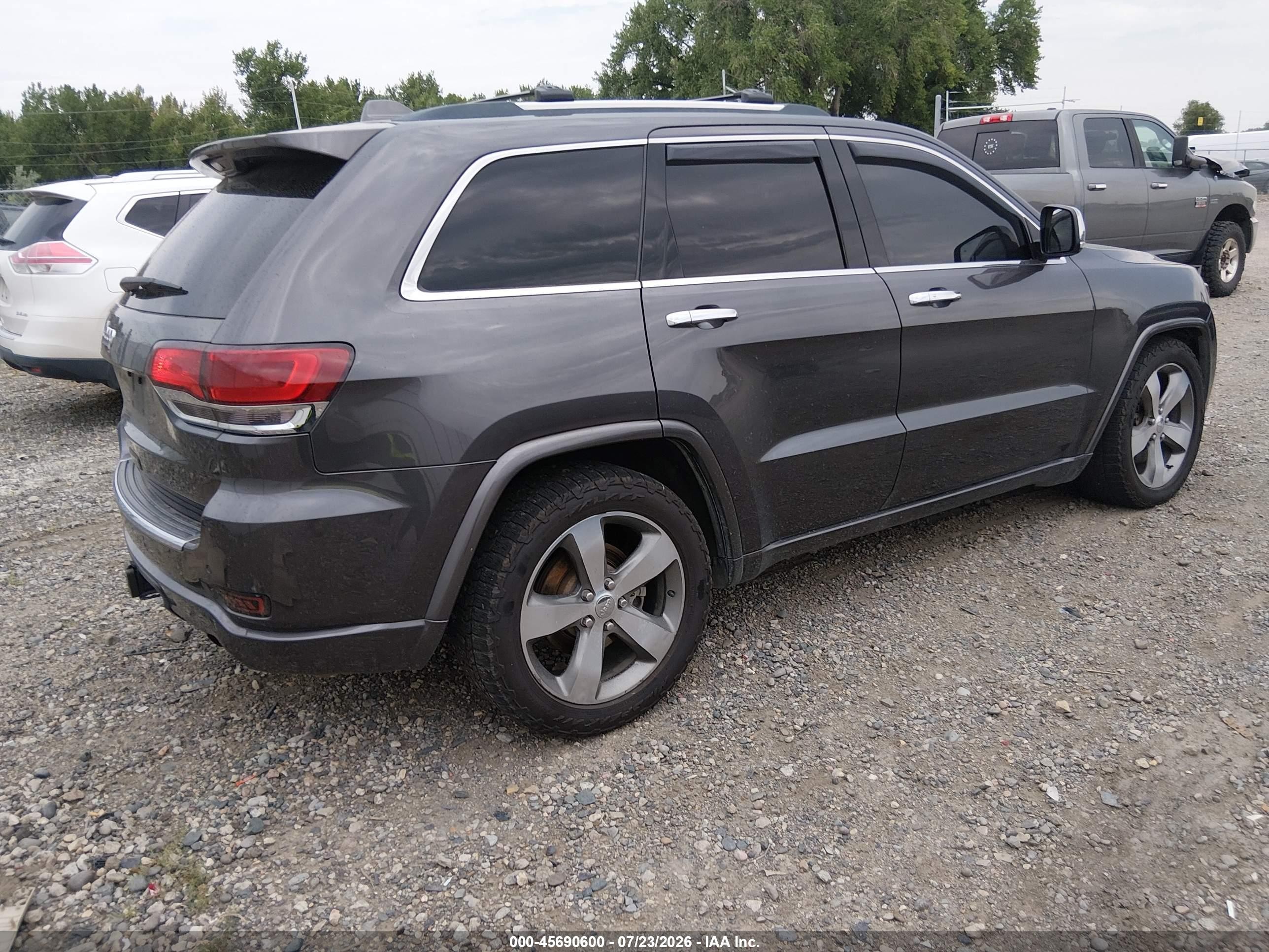 2015 Jeep Grand Cherokee Overland Gray vin: 1C4RJFCM5FC242148