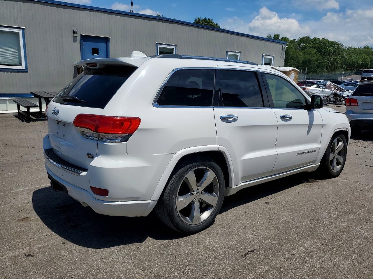 2015 Jeep Grand Cherokee Overland White vin: 1C4RJFCM5FC714493