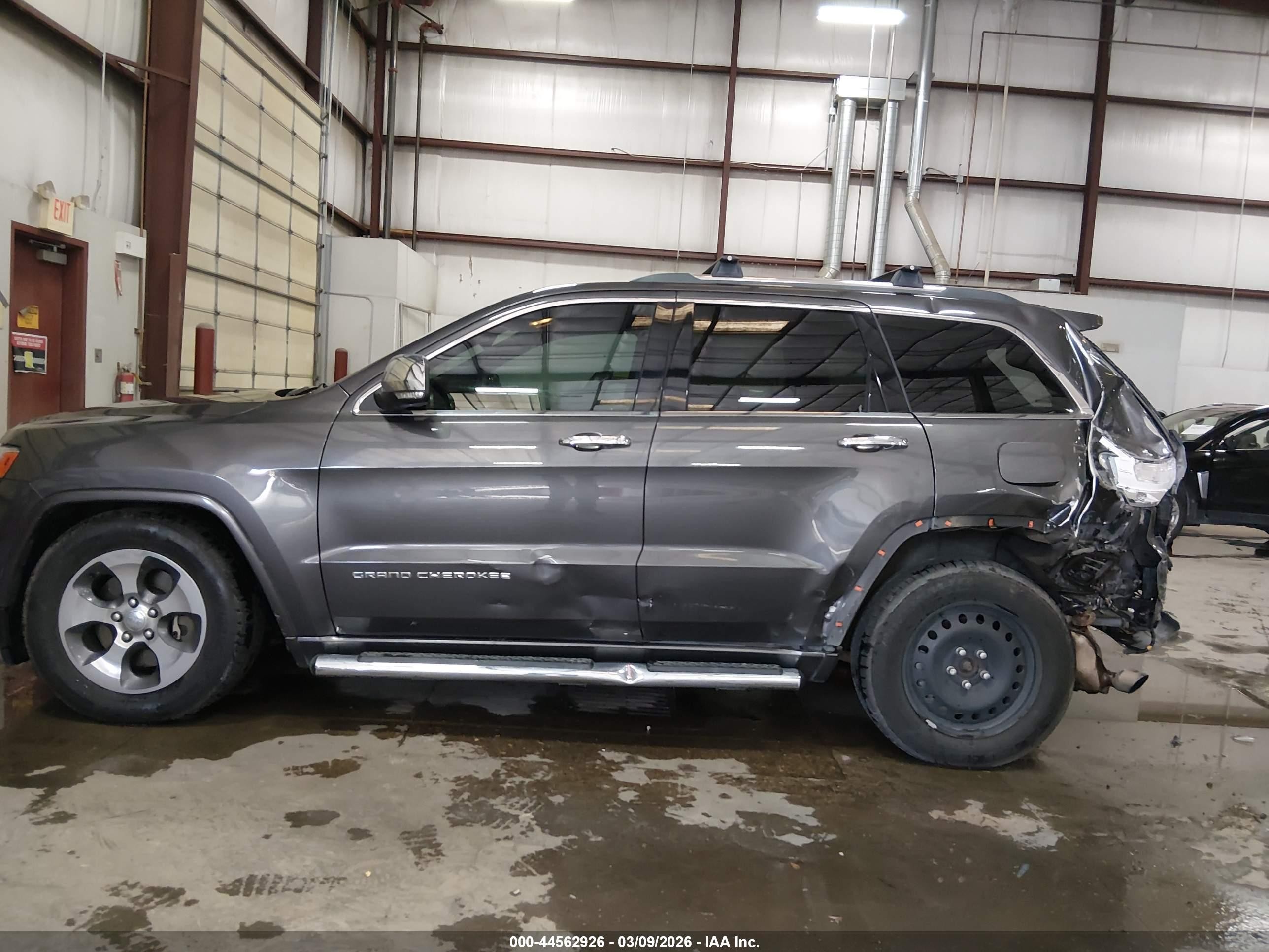 2014 Jeep Grand Cherokee Overland Серый vin: 1C4RJFCM8EC409343