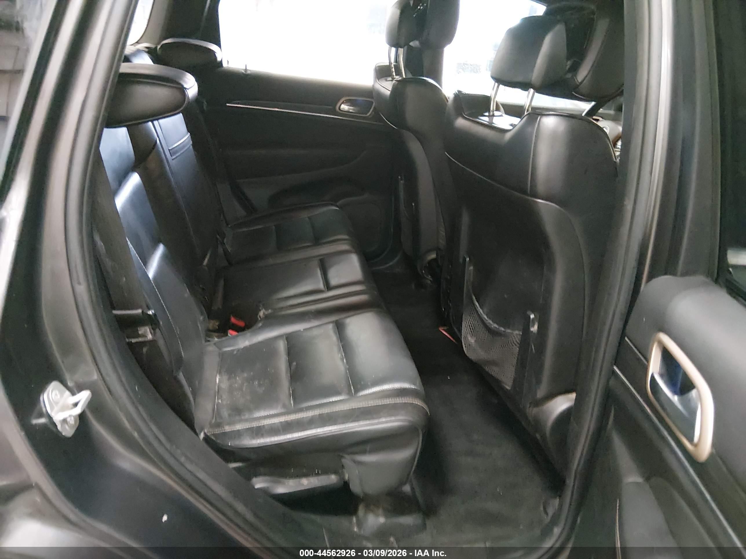 2014 Jeep Grand Cherokee Overland Серый vin: 1C4RJFCM8EC409343