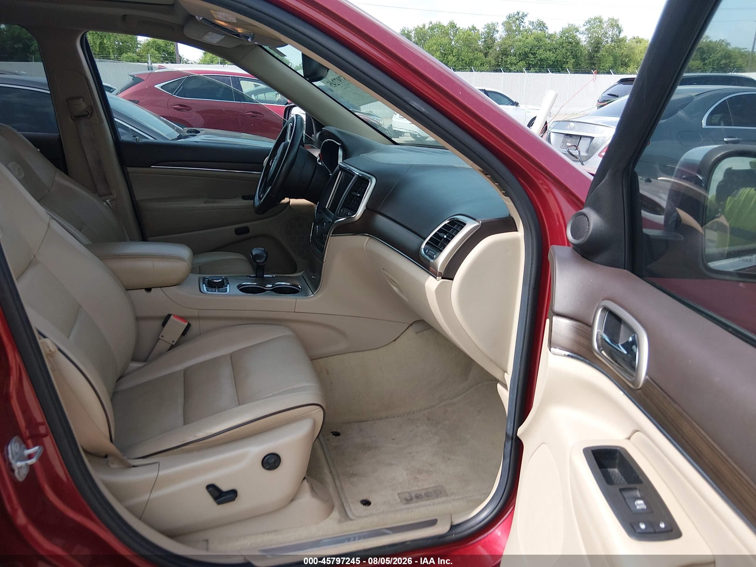 2014 Jeep Grand Cherokee Overland Red vin: 1C4RJFCM9EC324172