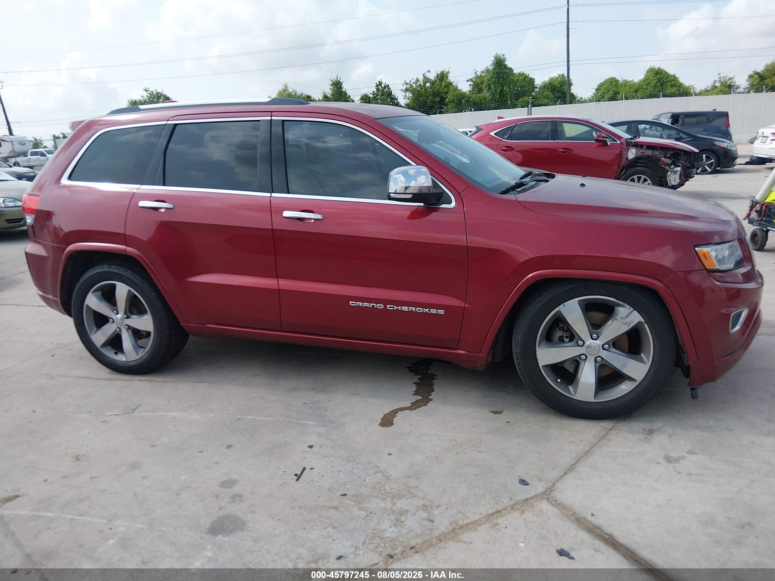 2014 Jeep Grand Cherokee Overland Red vin: 1C4RJFCM9EC324172