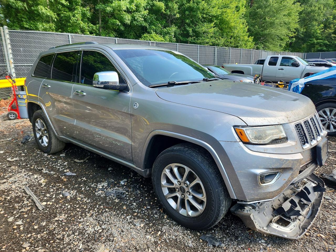 2015 Jeep Grand Cherokee Overland Silver vin: 1C4RJFCM9FC763356