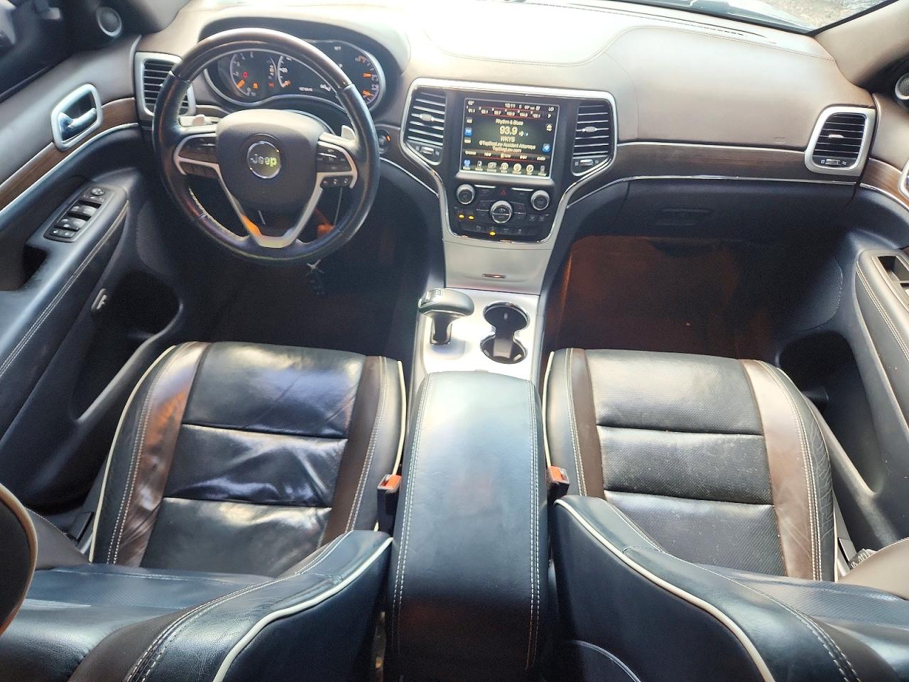 2015 Jeep Grand Cherokee Overland Silver vin: 1C4RJFCM9FC763356