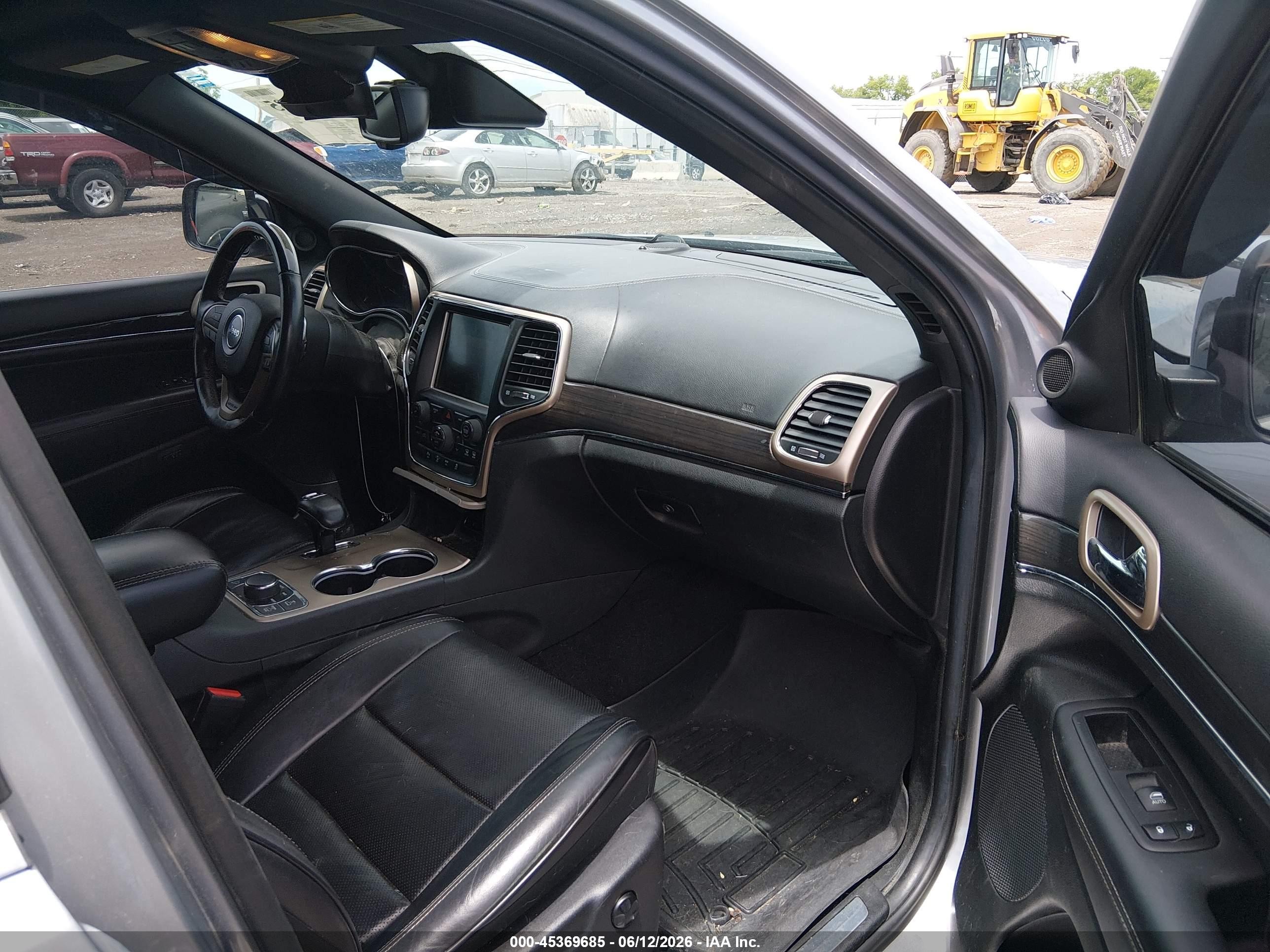 2014 Jeep Grand Cherokee Overland Gray vin: 1C4RJFCMXEC304173