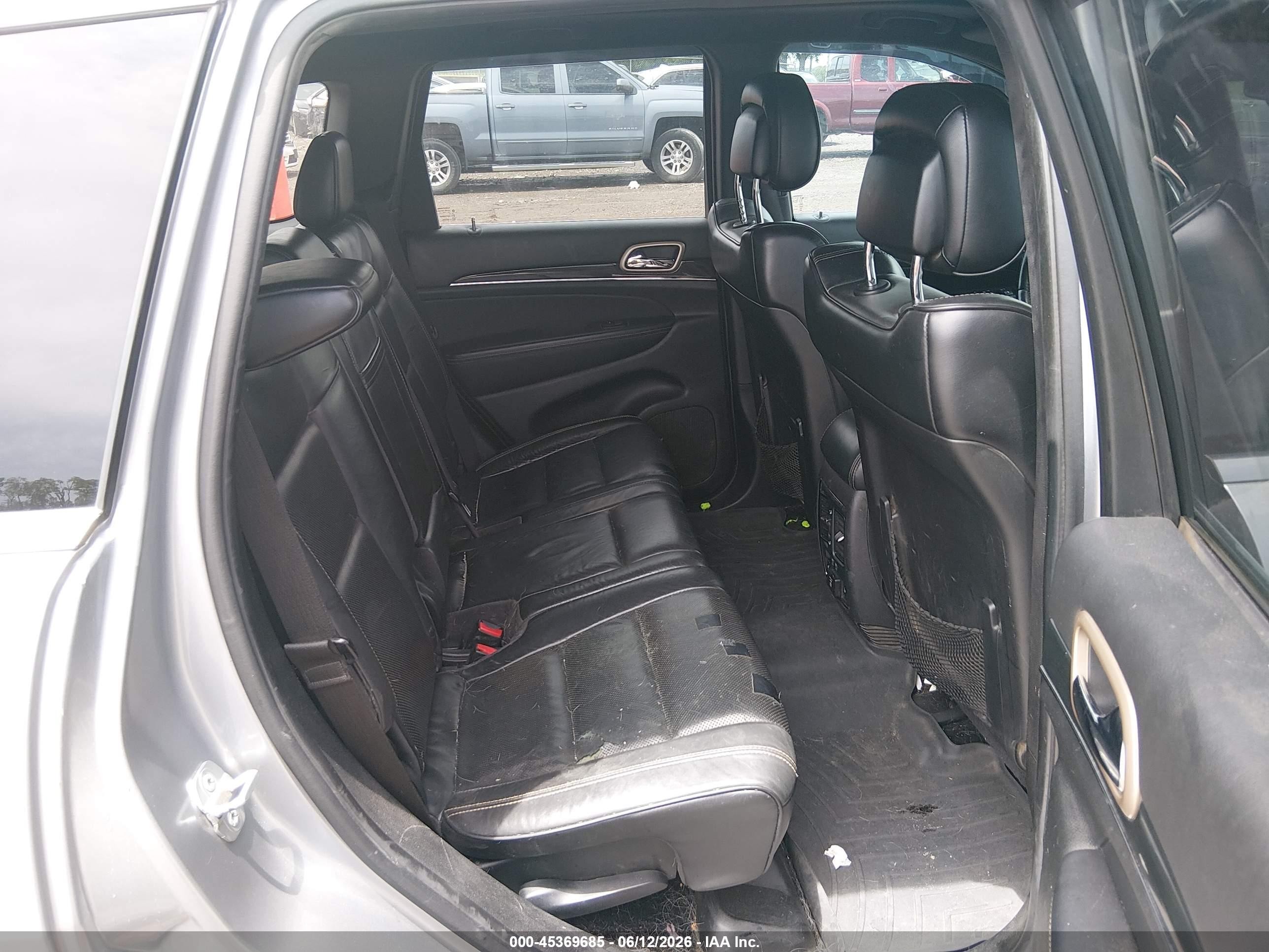 2014 Jeep Grand Cherokee Overland Gray vin: 1C4RJFCMXEC304173