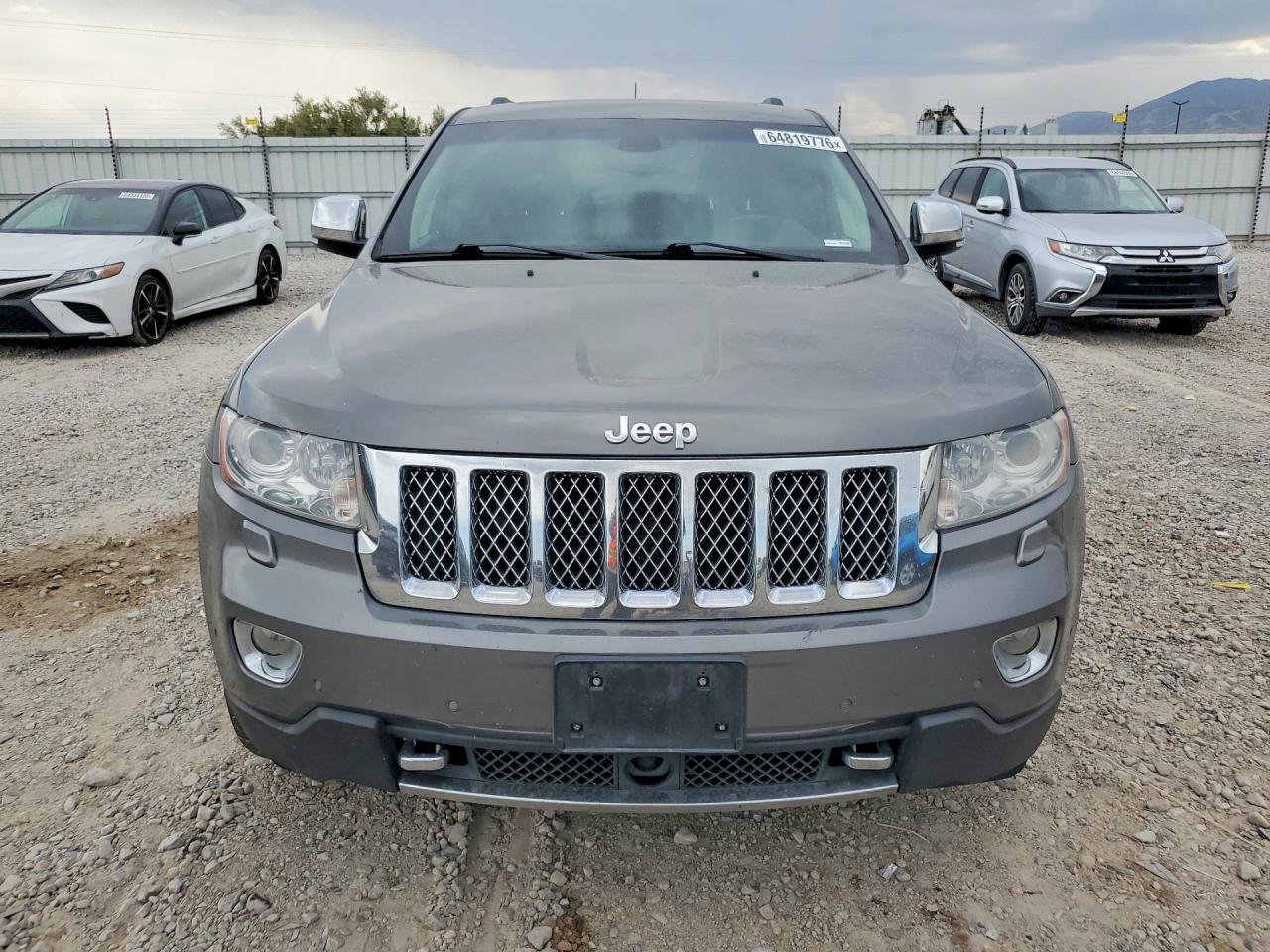 2013 Jeep Grand Cherokee Overland Gray vin: 1C4RJFCT0DC568122
