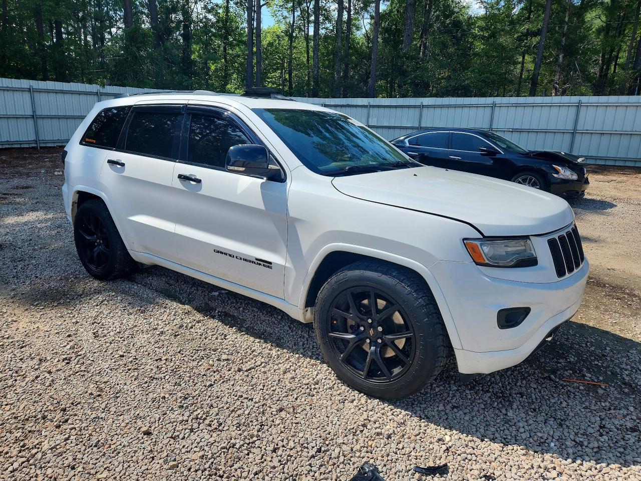 2014 Jeep Grand Cherokee Overland White vin: 1C4RJFCT0EC183547