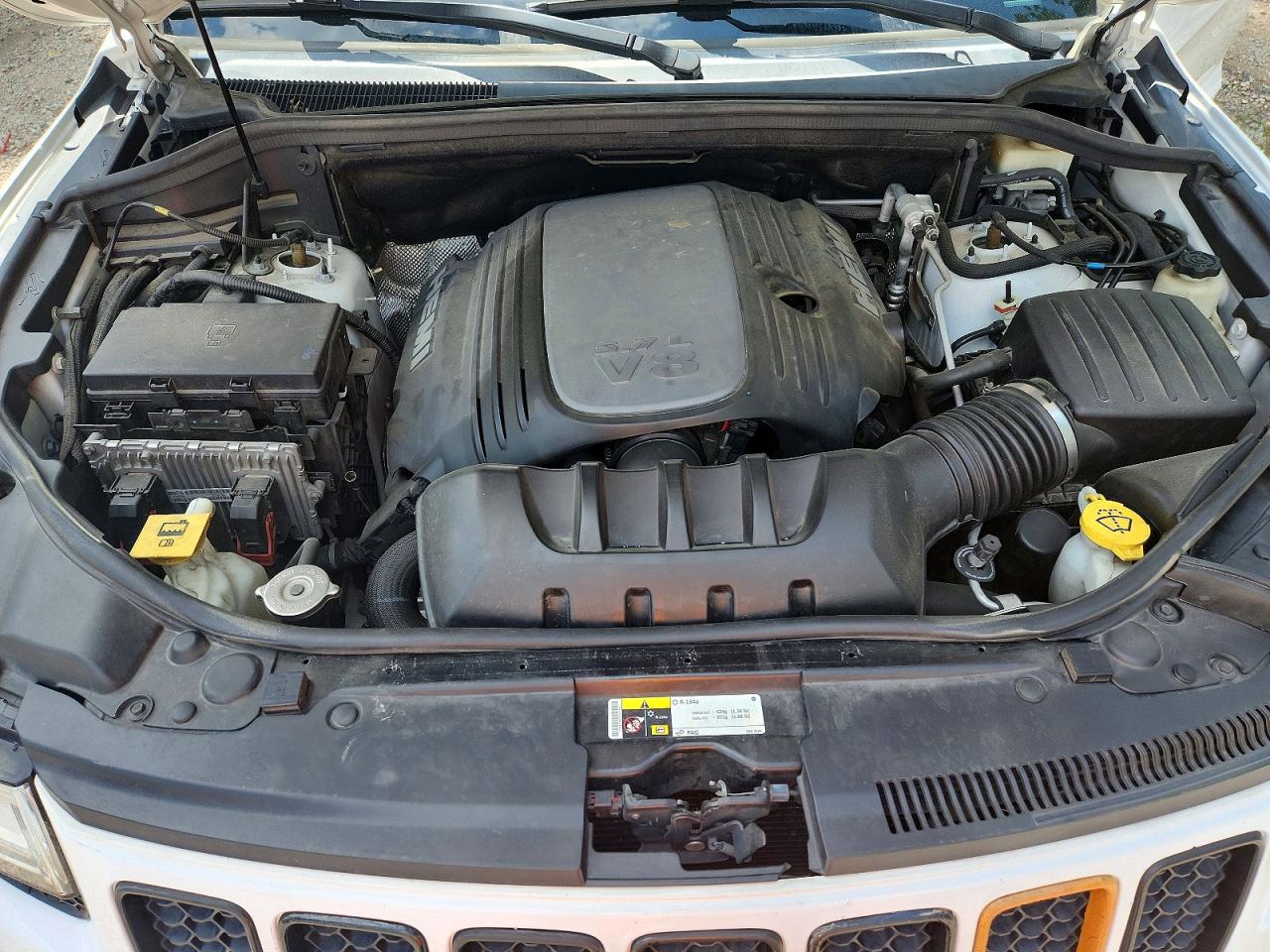 2014 Jeep Grand Cherokee Overland White vin: 1C4RJFCT0EC183547