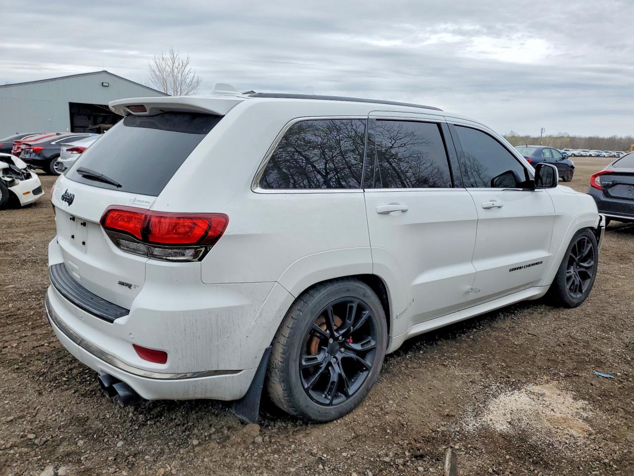 2015 Jeep Grand Cherokee Overland White vin: 1C4RJFCT0FC156382