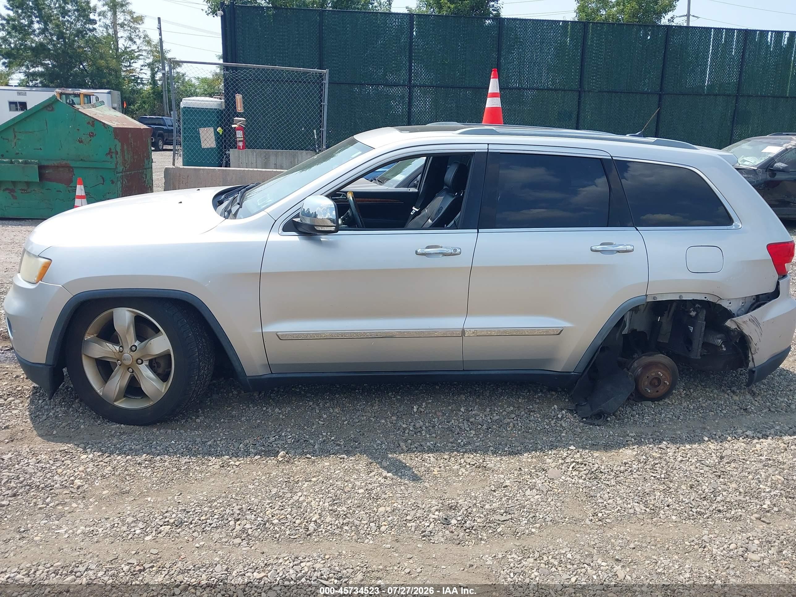 2012 Jeep Grand Cherokee Overland Silver vin: 1C4RJFCT1CC171372