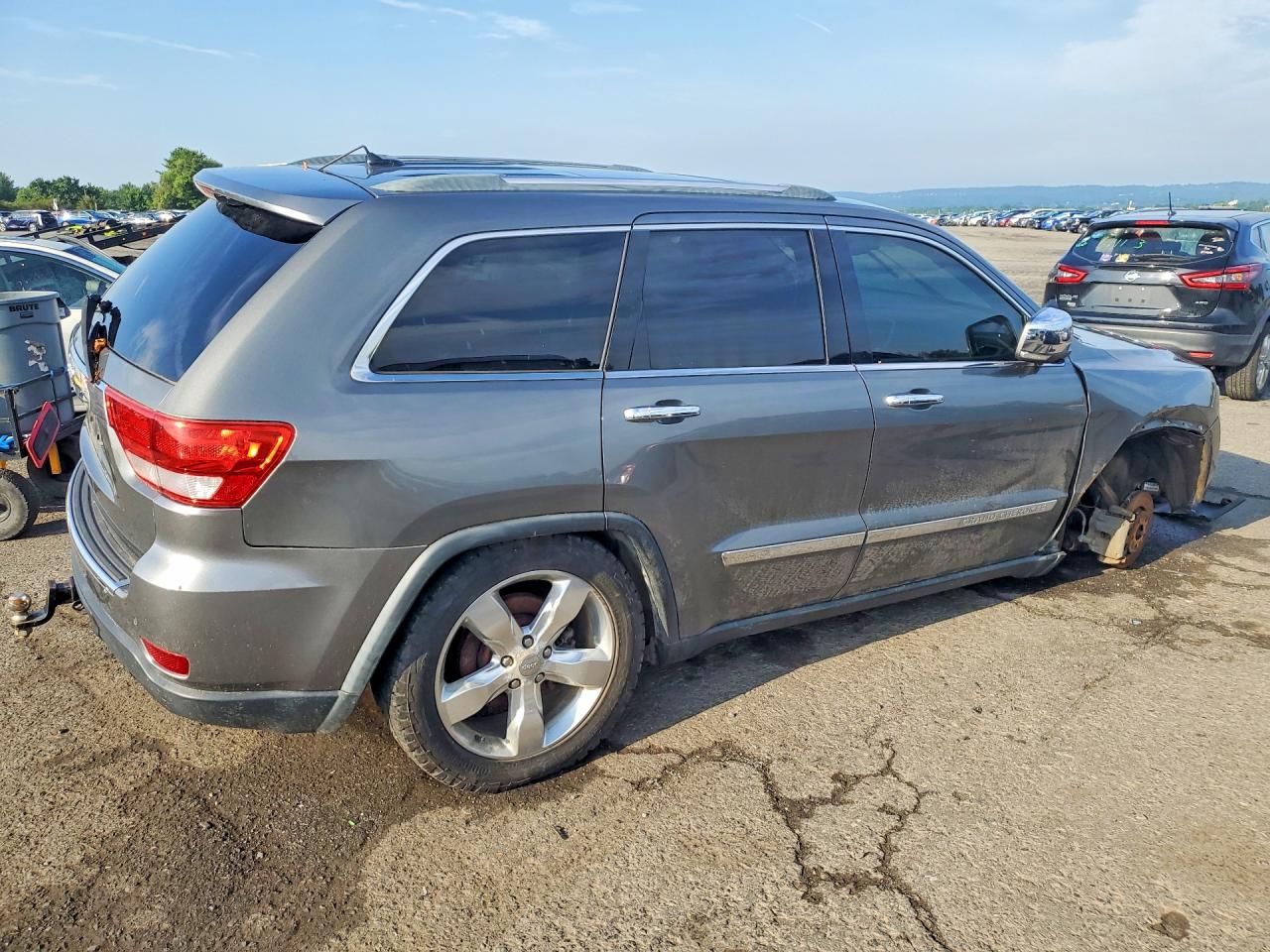 2012 Jeep Grand Cherokee Overland Silver vin: 1C4RJFCT1CC233787