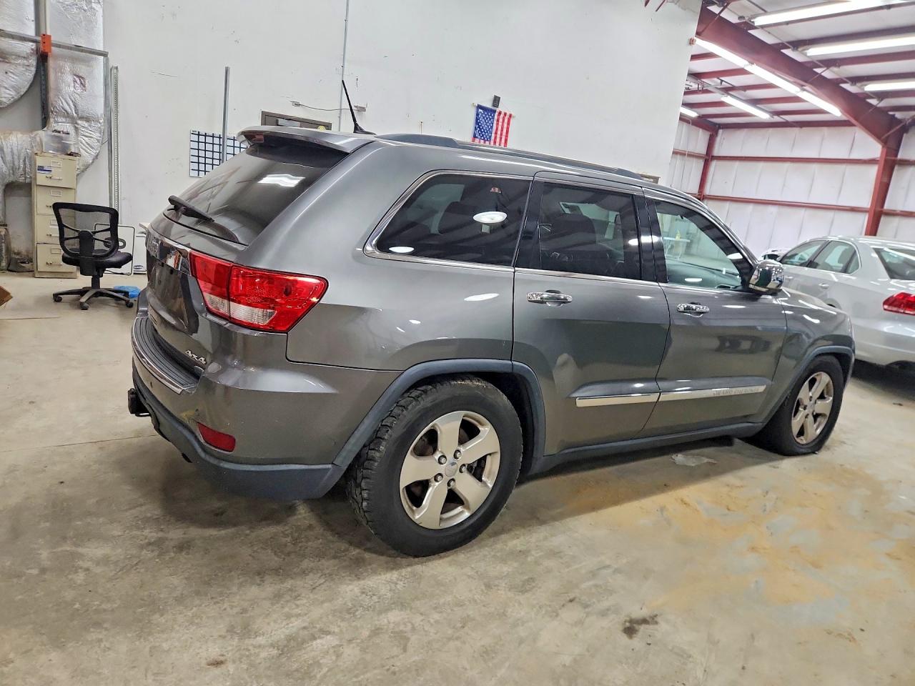 2012 Jeep Grand Cherokee Overland Gray vin: 1C4RJFCT1CC333274