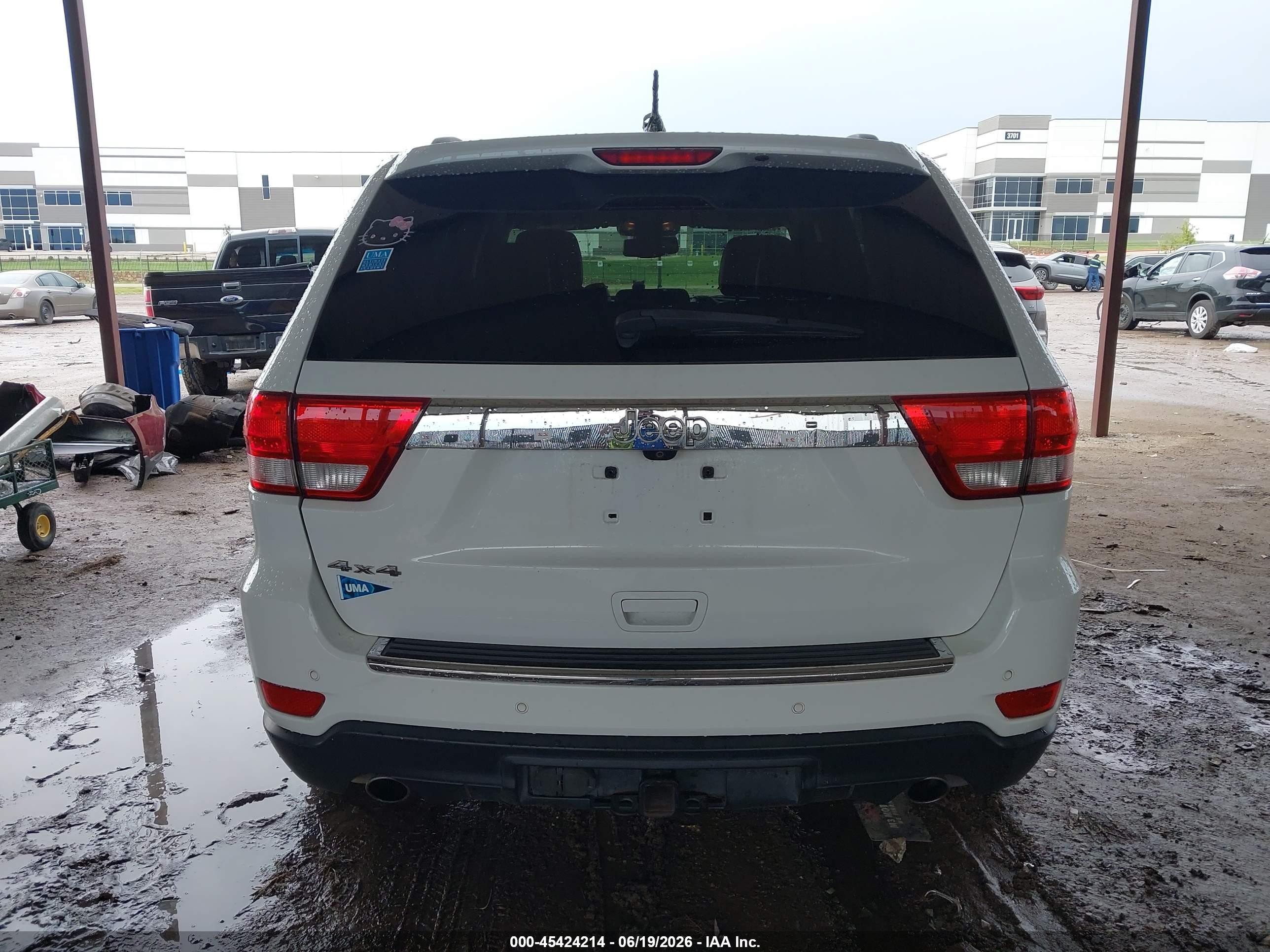 2013 Jeep Grand Cherokee Overland Белый vin: 1C4RJFCT1DC646472