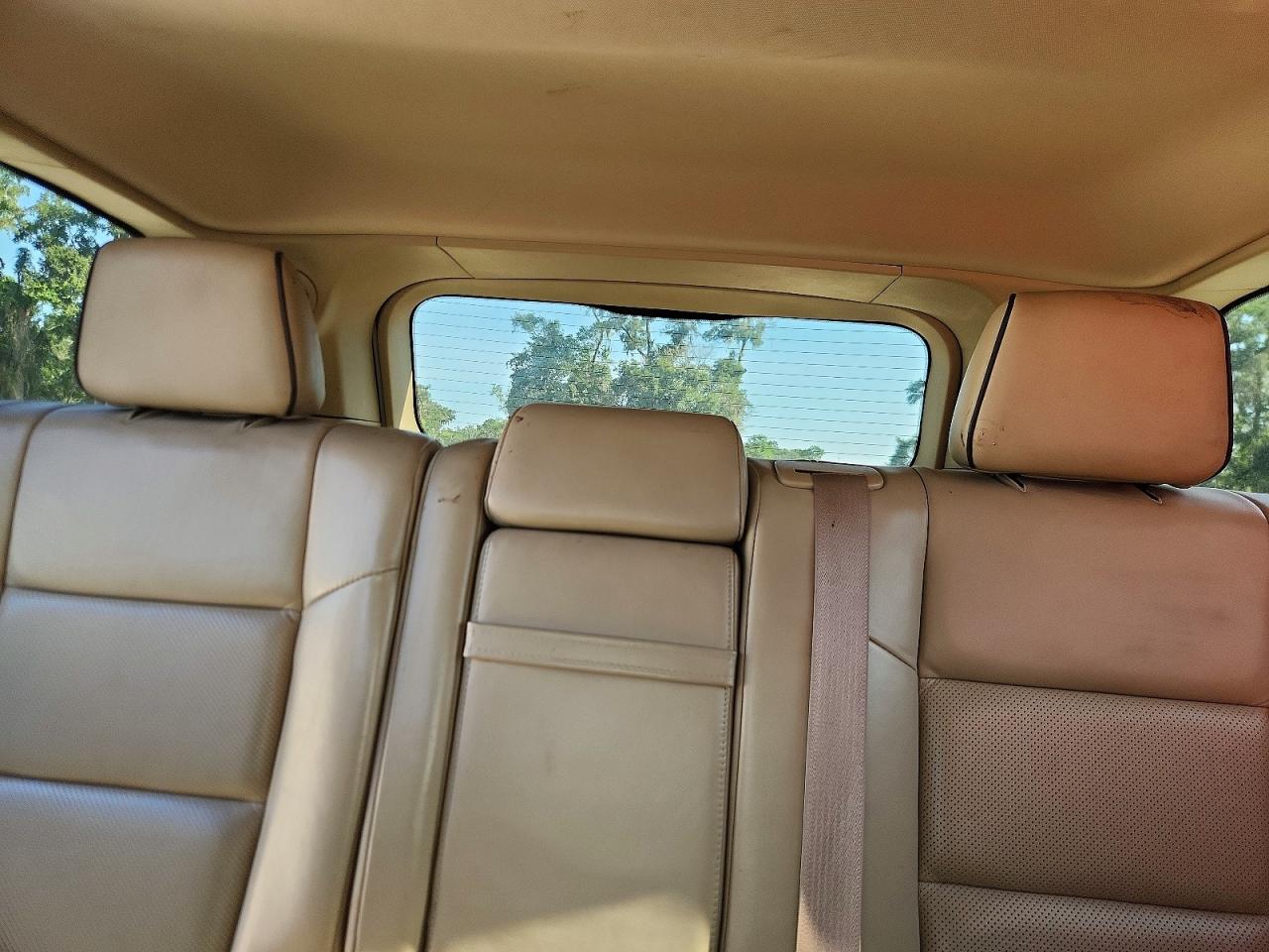 2015 Jeep Grand Cherokee Overland White vin: 1C4RJFCT1FC757378