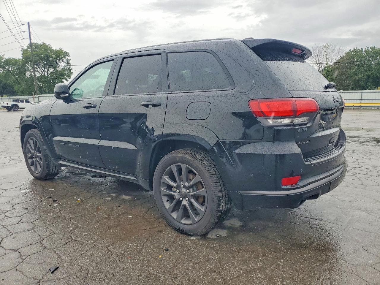 2018 Jeep Grand Cherokee Overland Black vin: 1C4RJFCT1JC244527